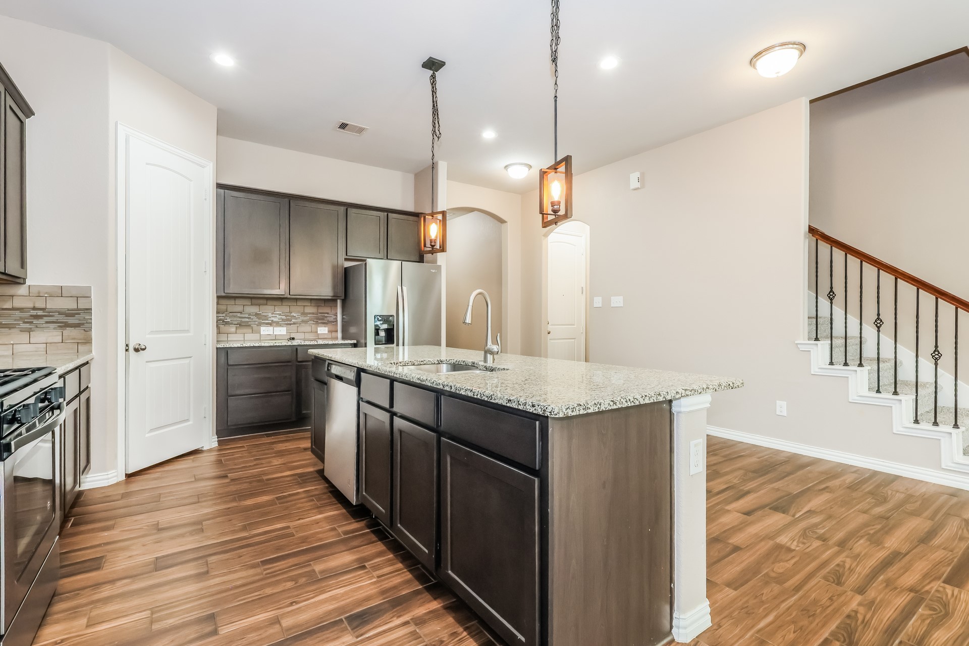 29546 Westhope Drive Property Photo 11