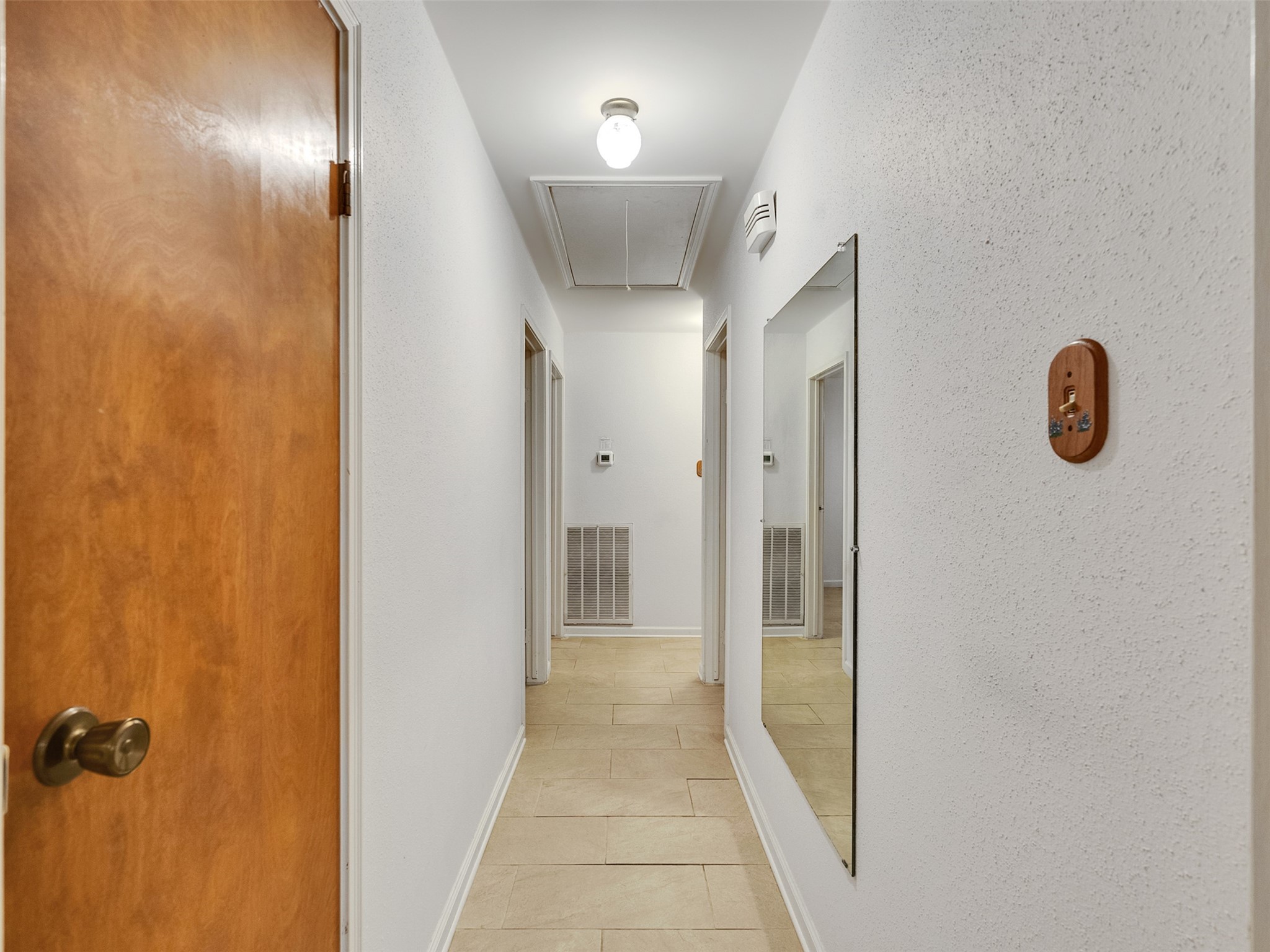 4002 Thistledown Drive Property Photo 24