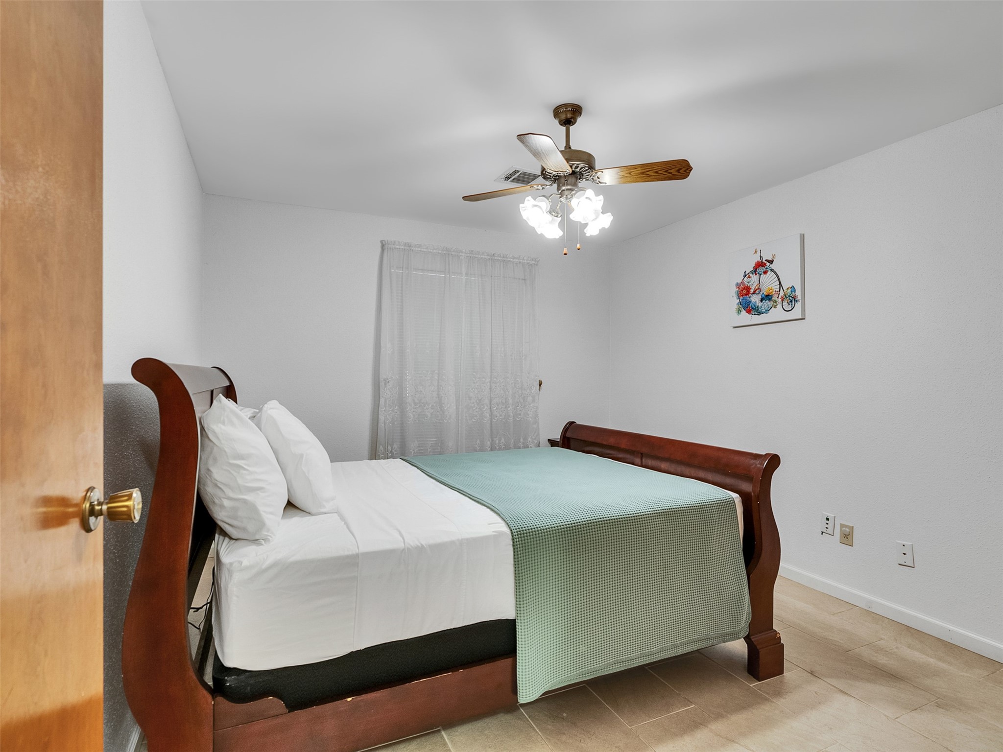 4002 Thistledown Drive Property Photo 26