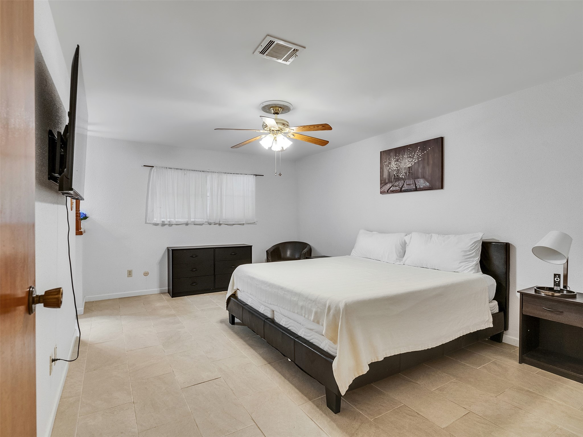 4002 Thistledown Drive Property Photo 27