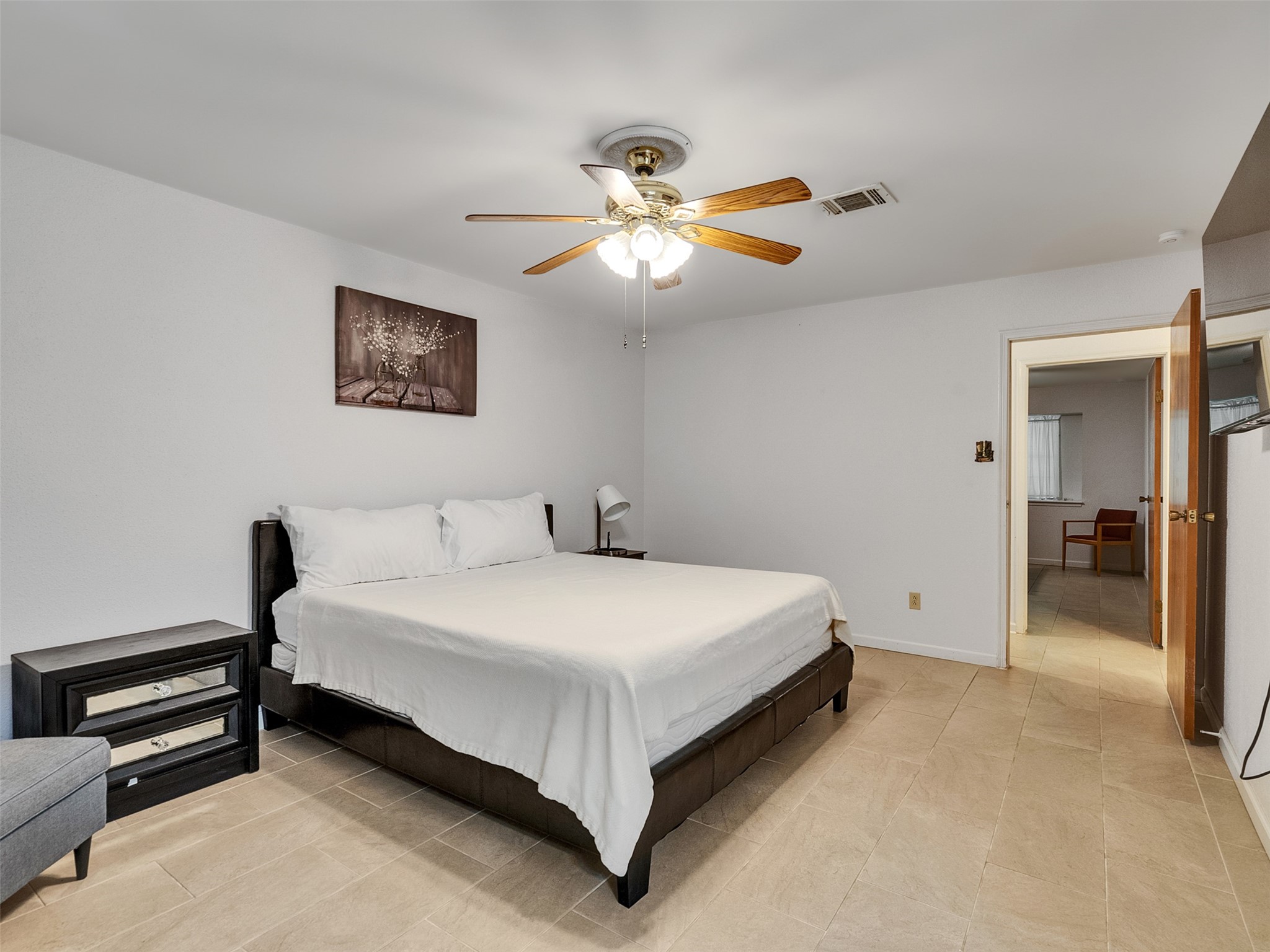 4002 Thistledown Drive Property Photo 28