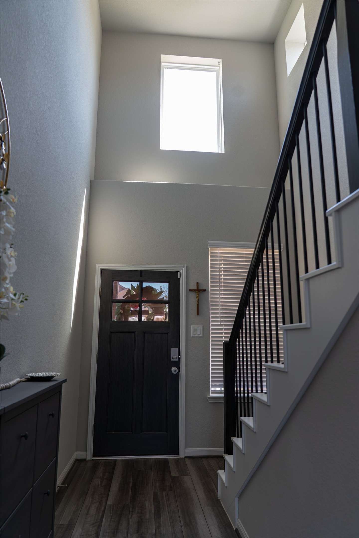 7010 Silverleaf Oak Street Property Photo 5