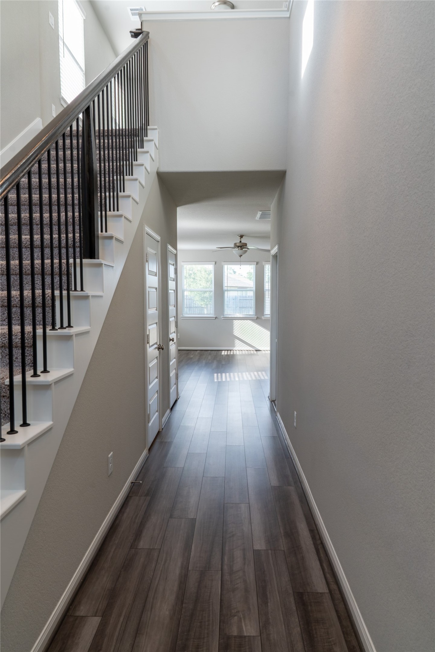 7010 Silverleaf Oak Street Property Photo 17