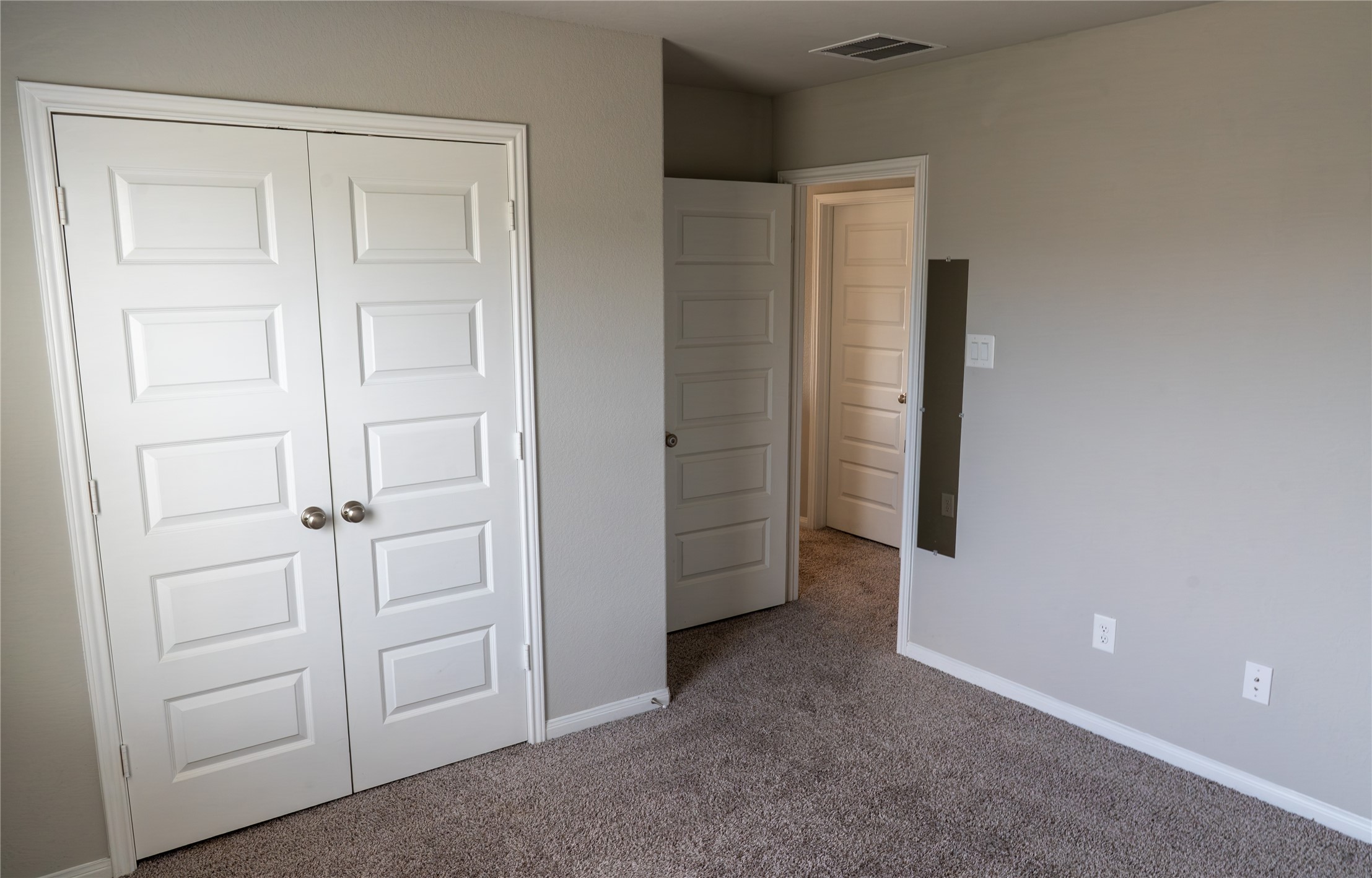 7010 Silverleaf Oak Street Property Photo 37