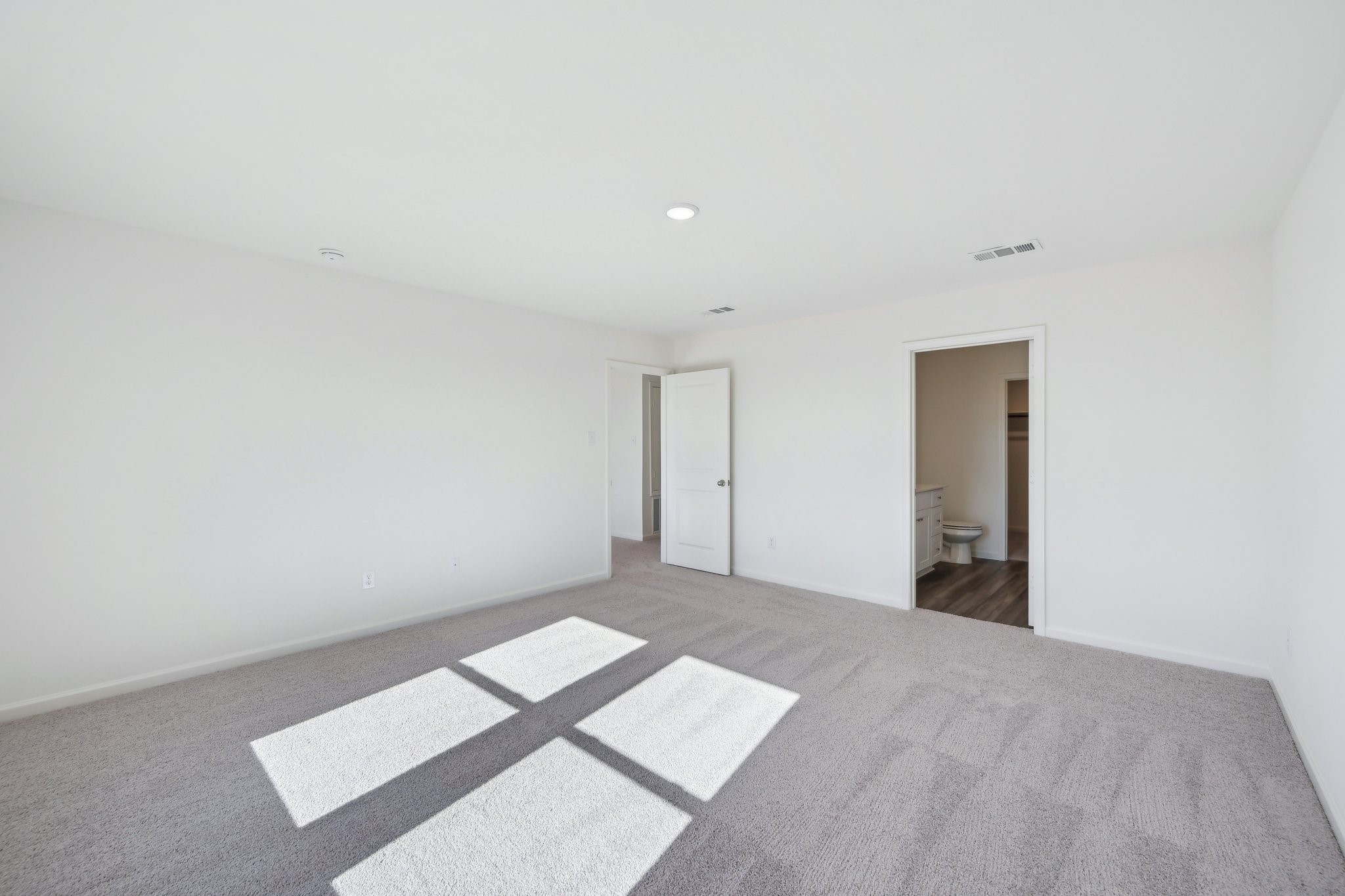 9350 Boulder Boulevard Property Photo 14
