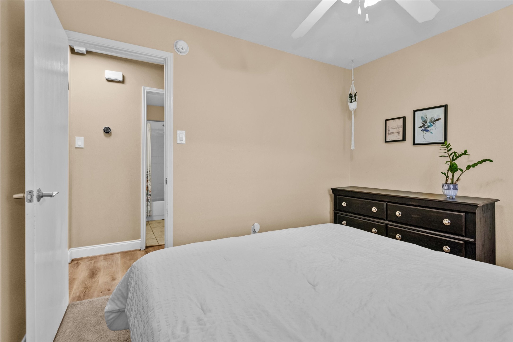 19526 Stillhouse Drive Property Photo 23