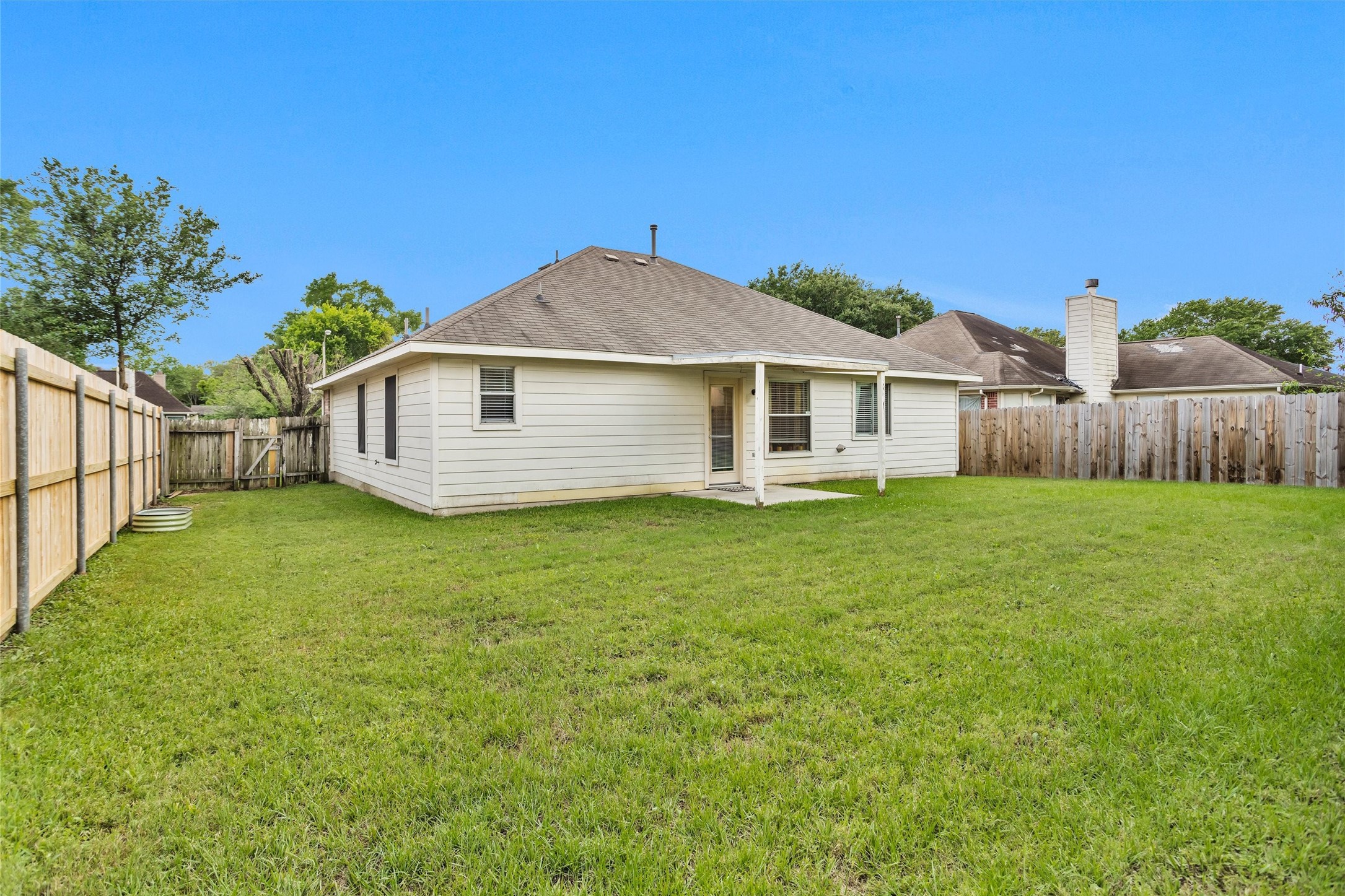 19526 Stillhouse Drive Property Photo 30
