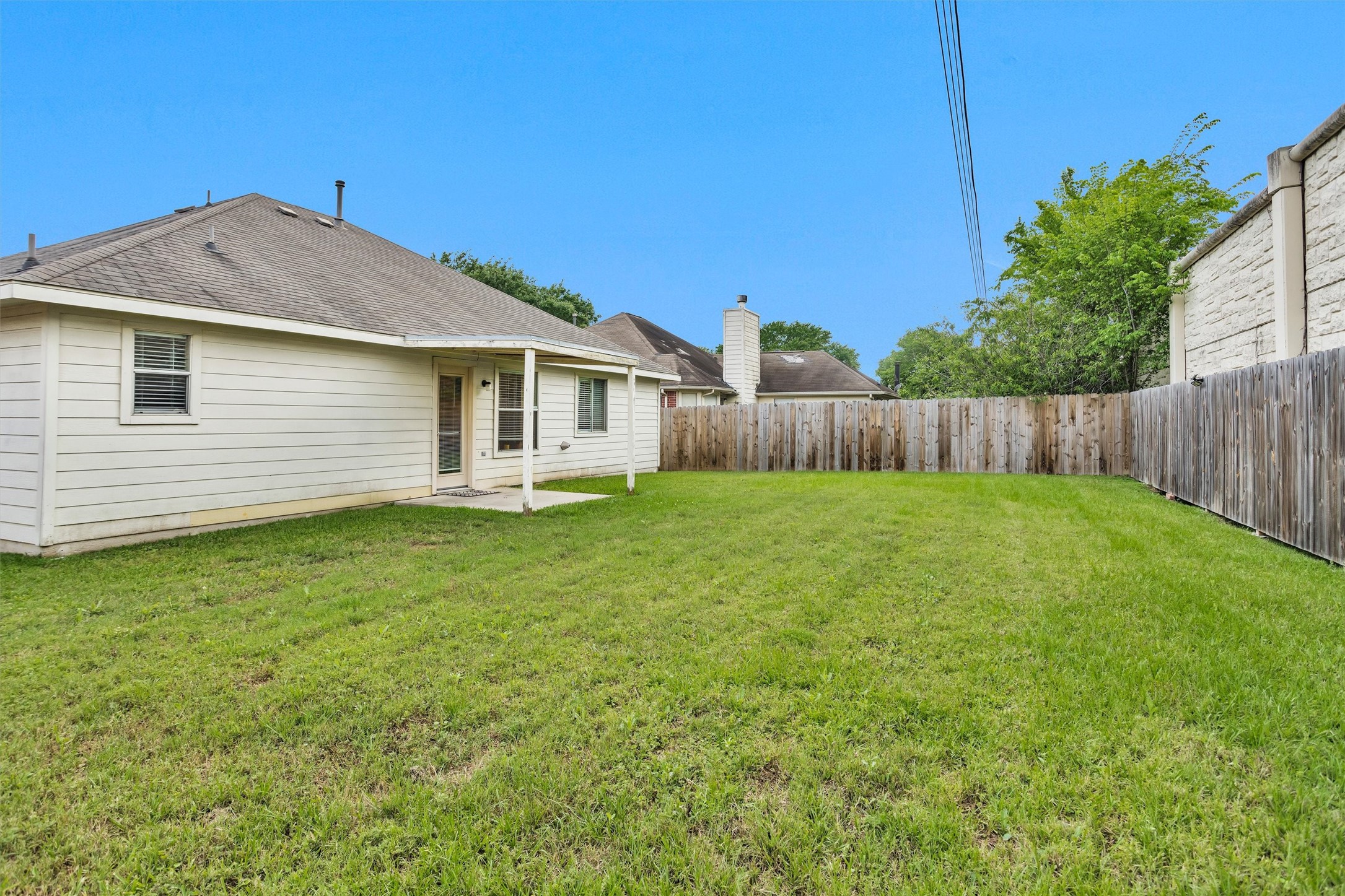 19526 Stillhouse Drive Property Photo 31