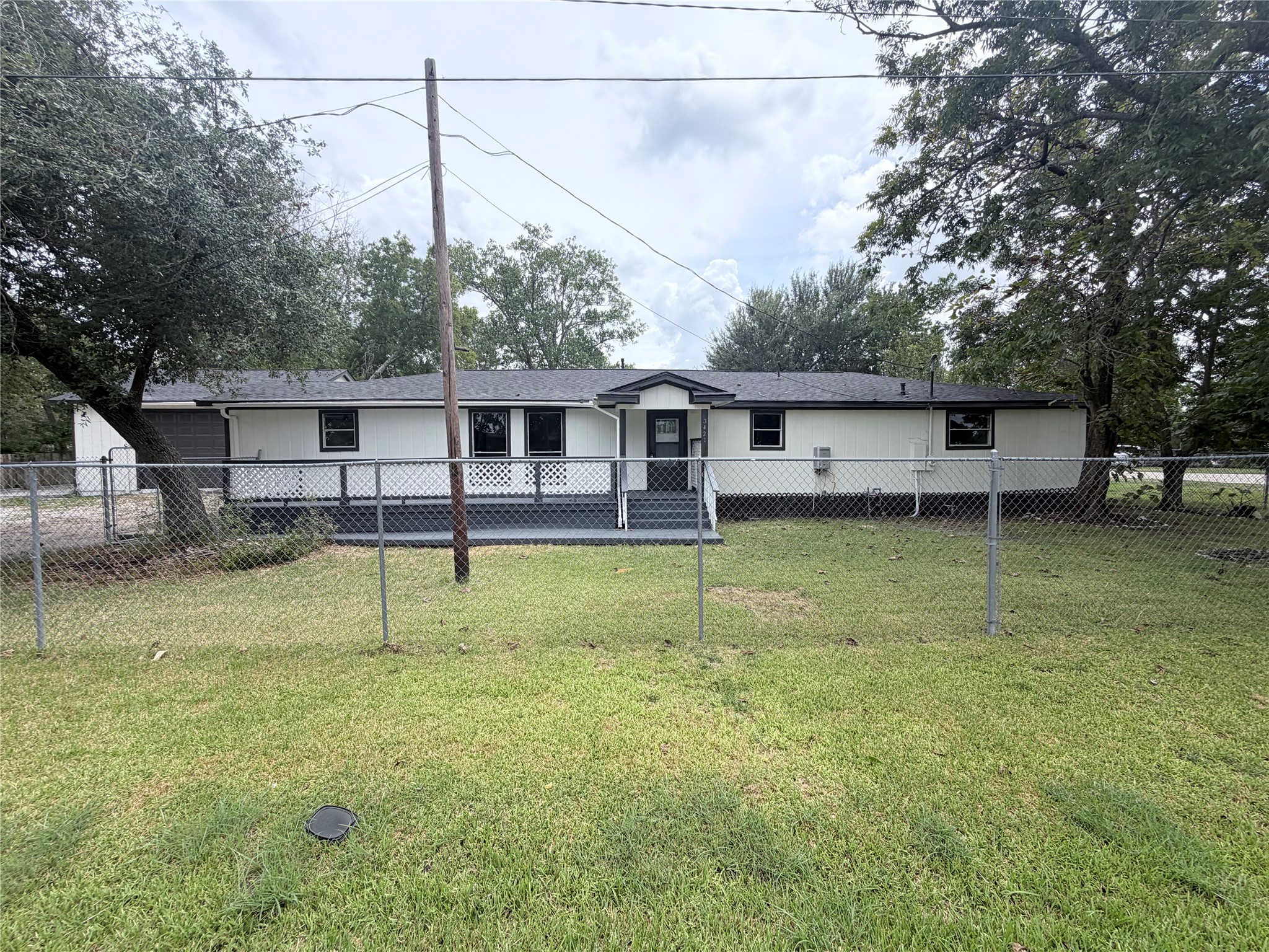 3421 Colorado Avenue Property Photo 1
