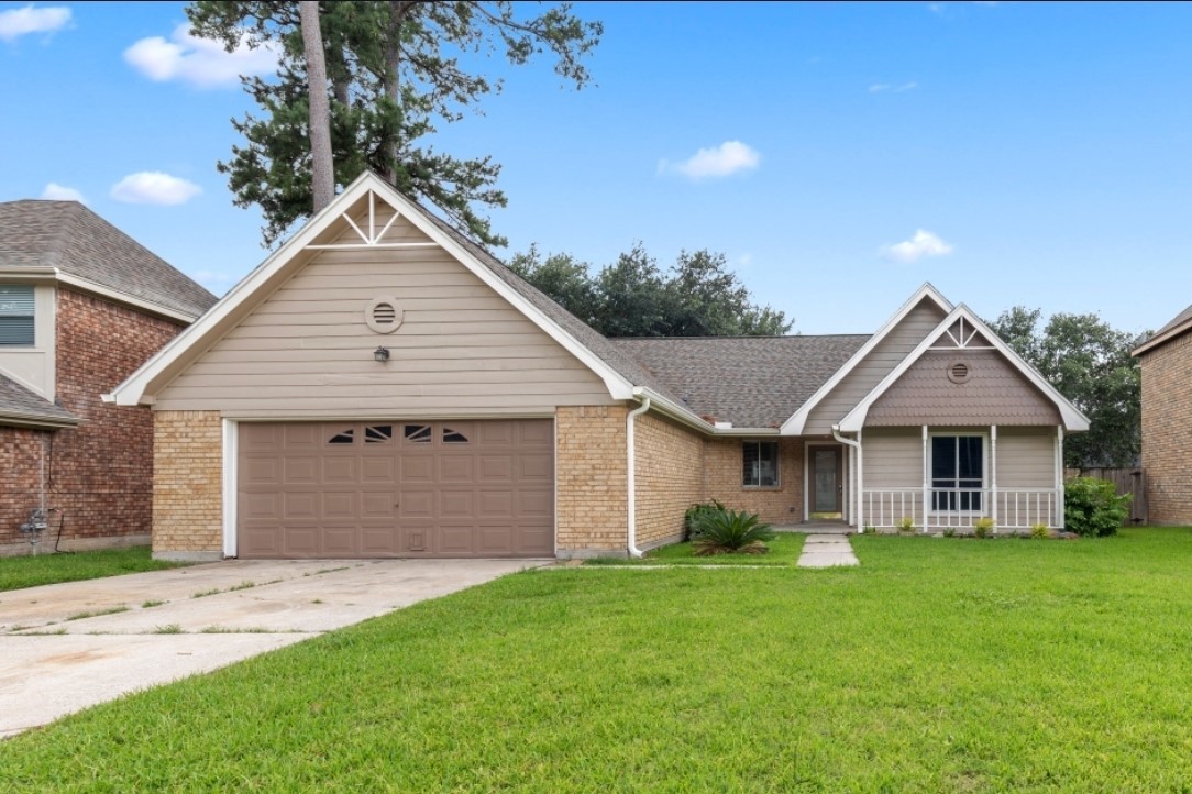 22503 Hollybranch Dr Drive Property Photo 1