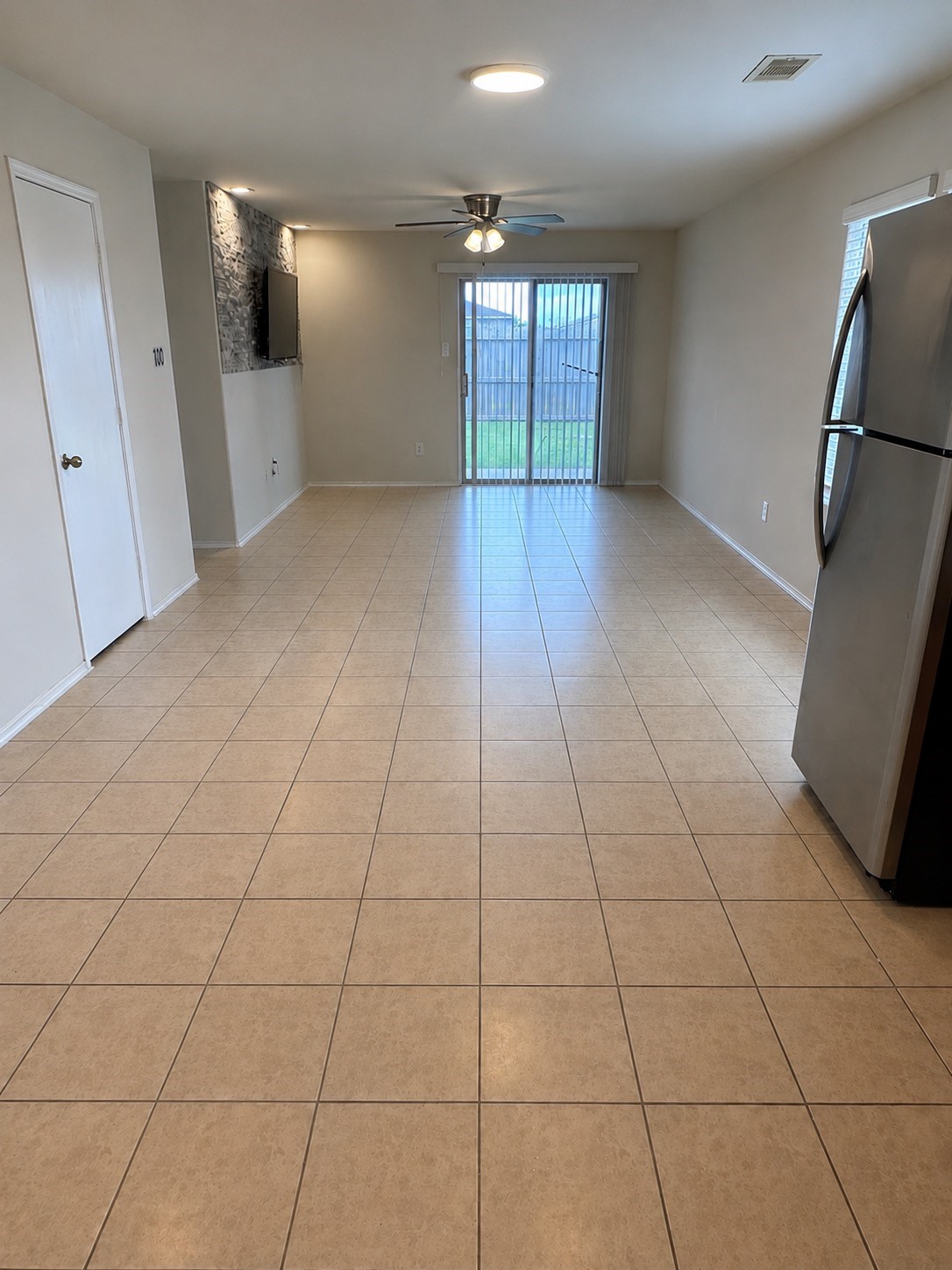 1518 Perennial Lane Property Photo 14