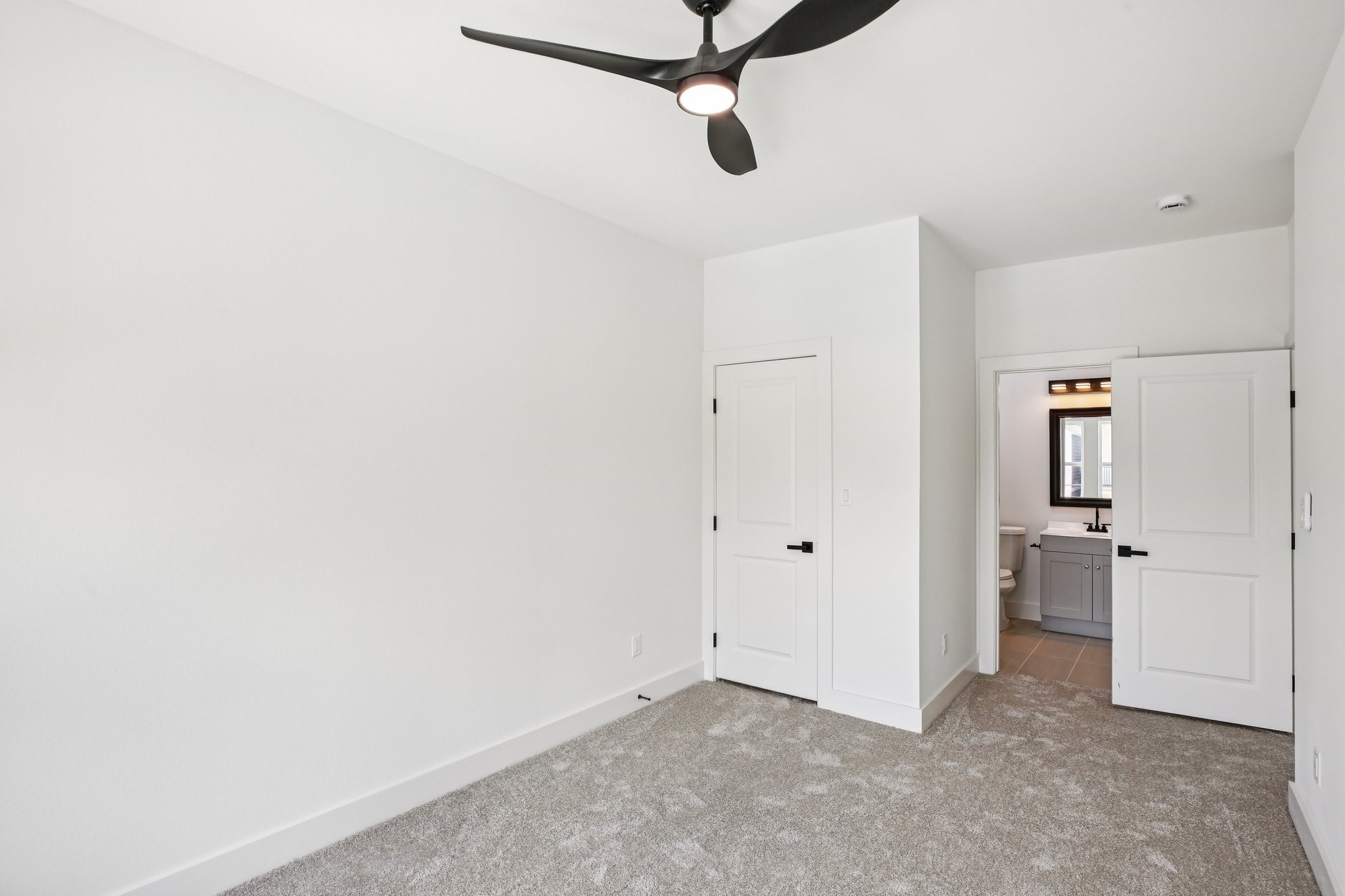 3514 Goodhope Street E Property Photo 18