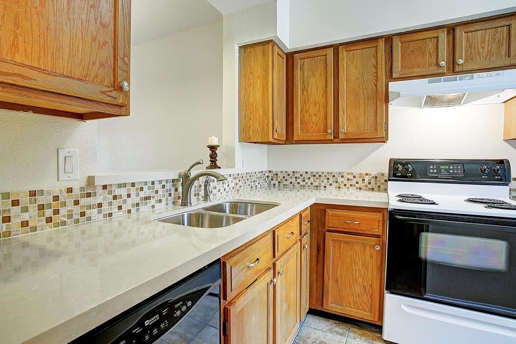 7655 Cambridge Street 7655 Property Photo 1