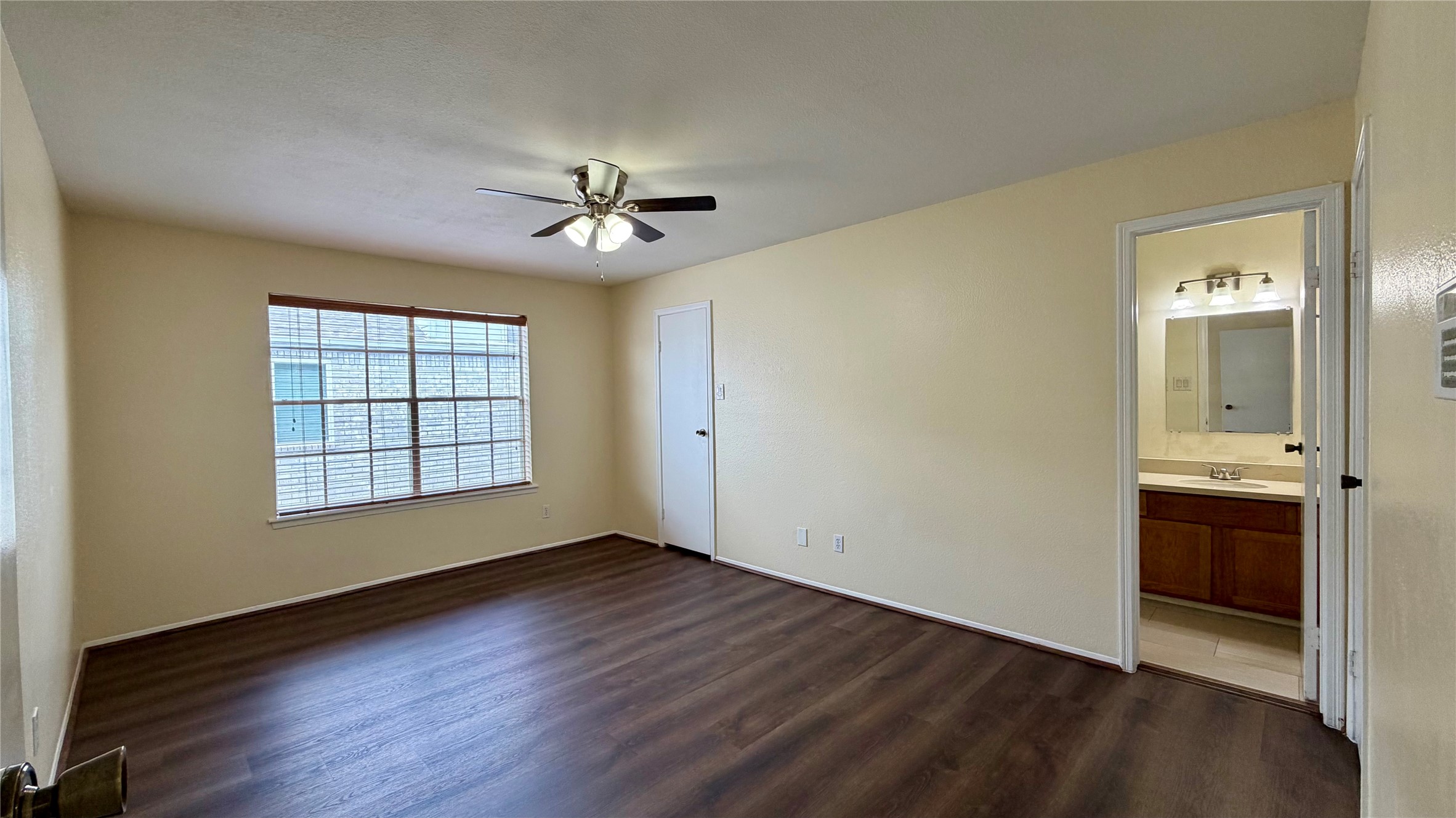 7655 Cambridge Street 7655 Property Photo 8