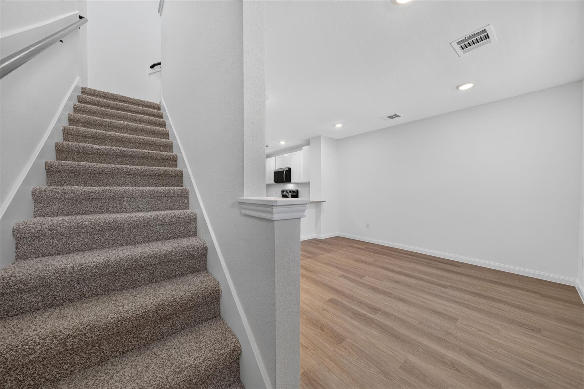 13054 Turret Bend Way Property Photo 5