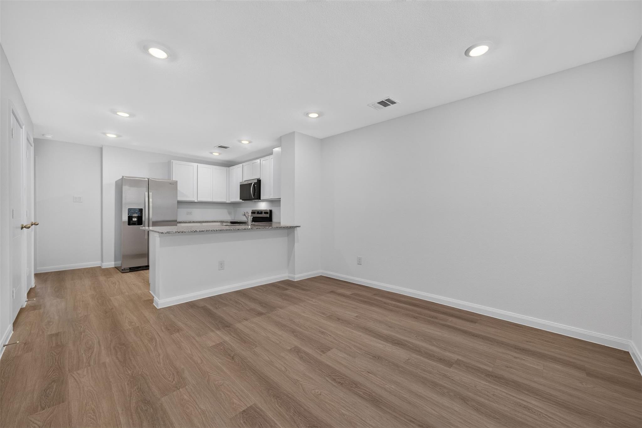 13054 Turret Bend Way Property Photo 7