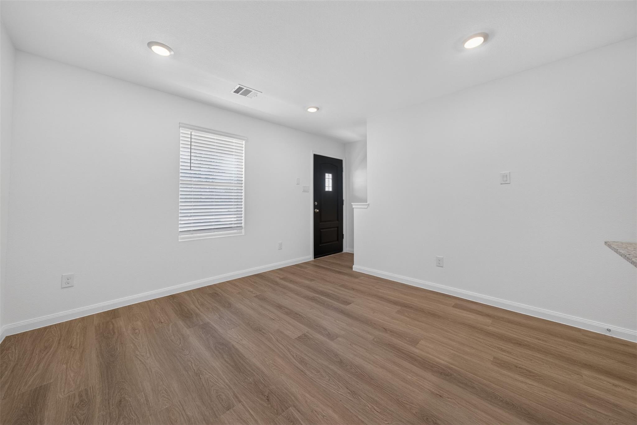 13054 Turret Bend Way Property Photo 9