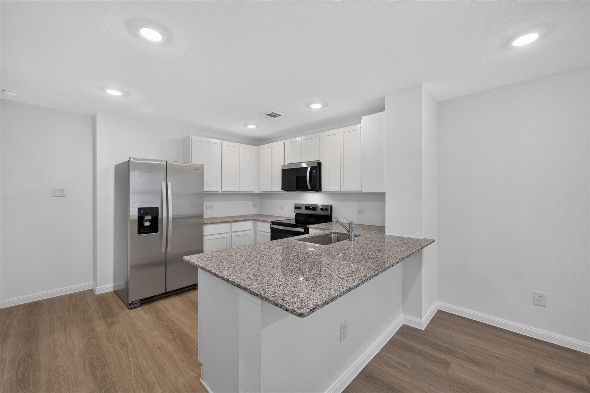 13054 Turret Bend Way Property Photo 10
