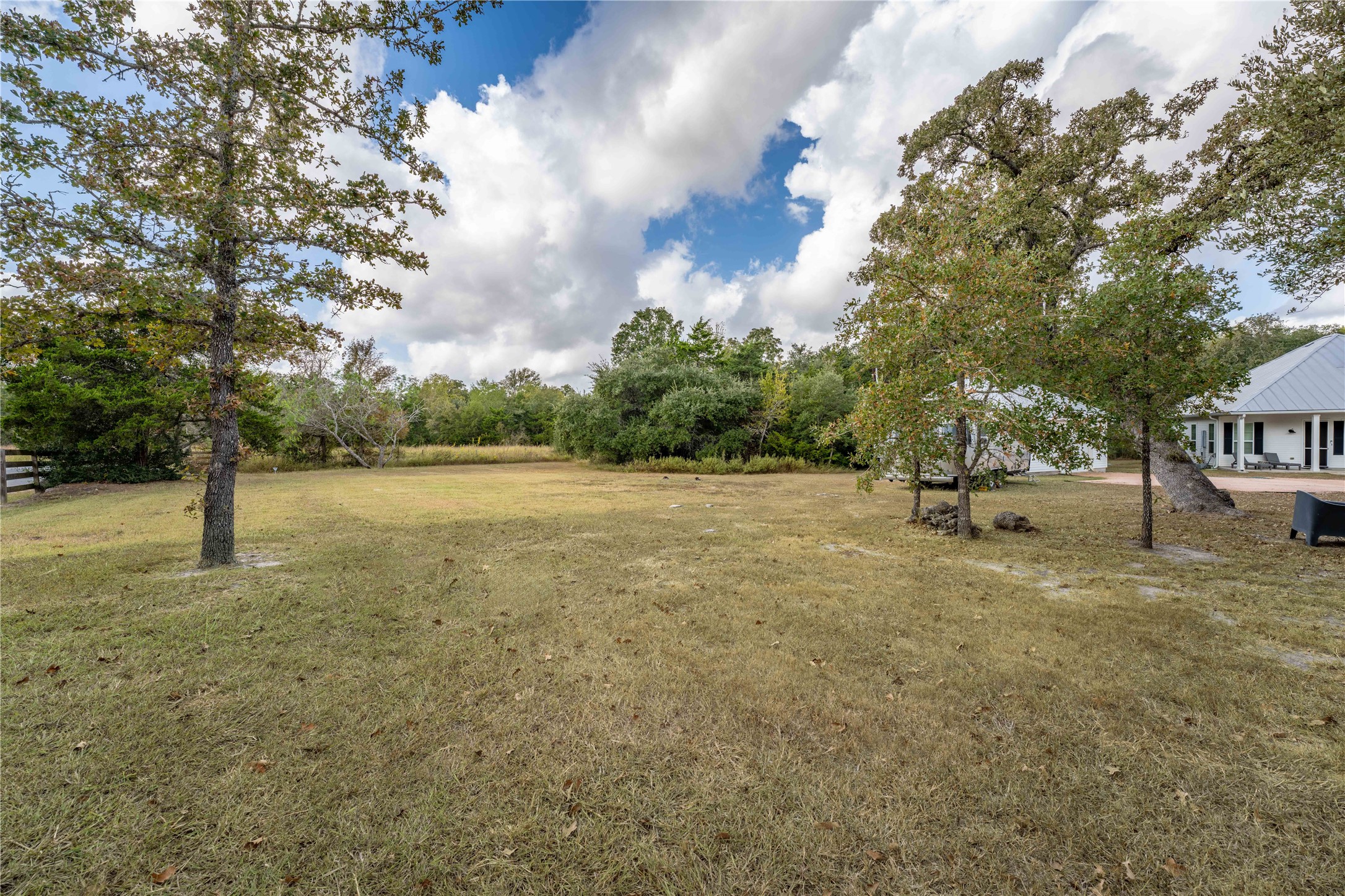 8001 Waldeck Cemetery Road Property Photo 6