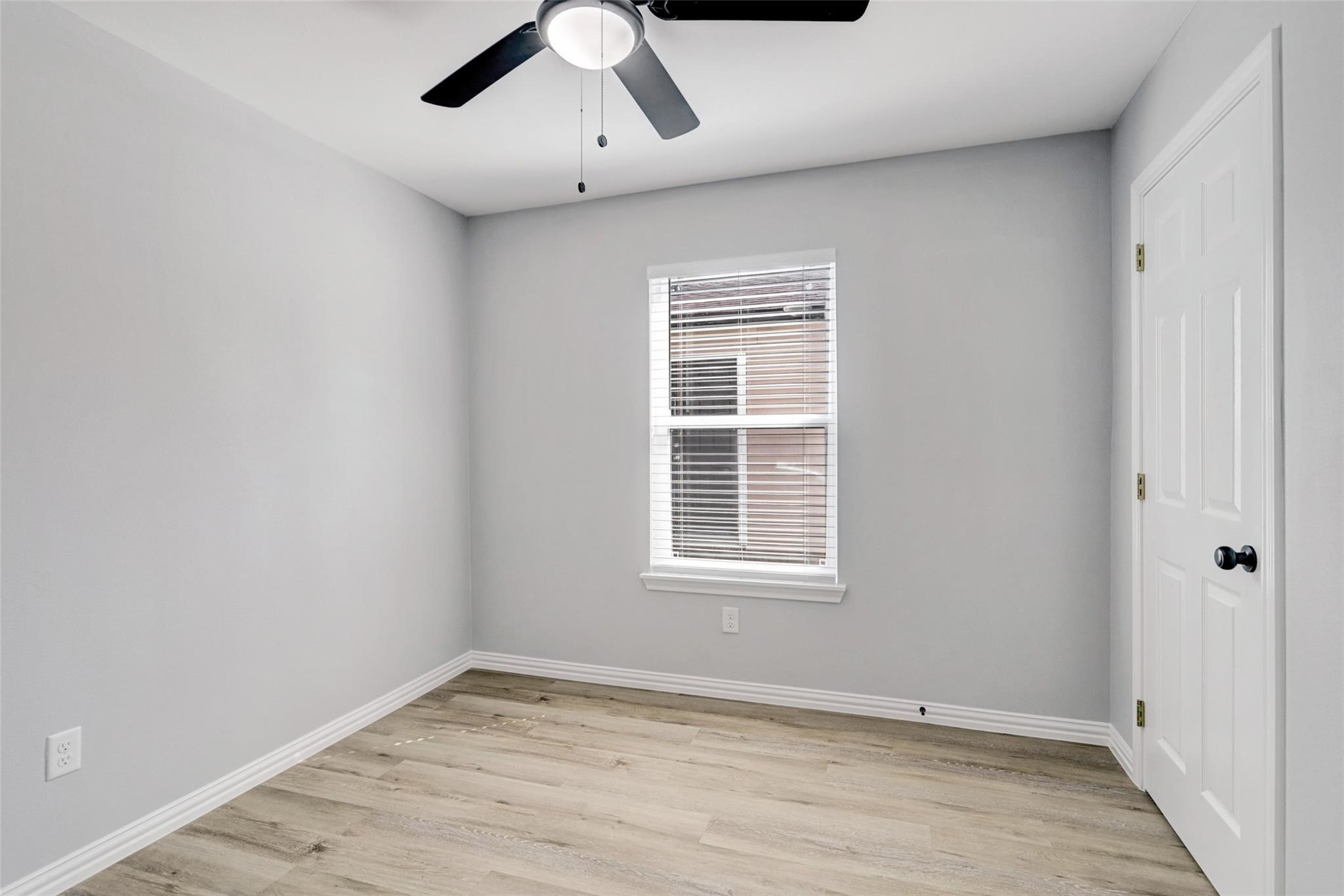 1107 Valerie Avenue Property Photo 5
