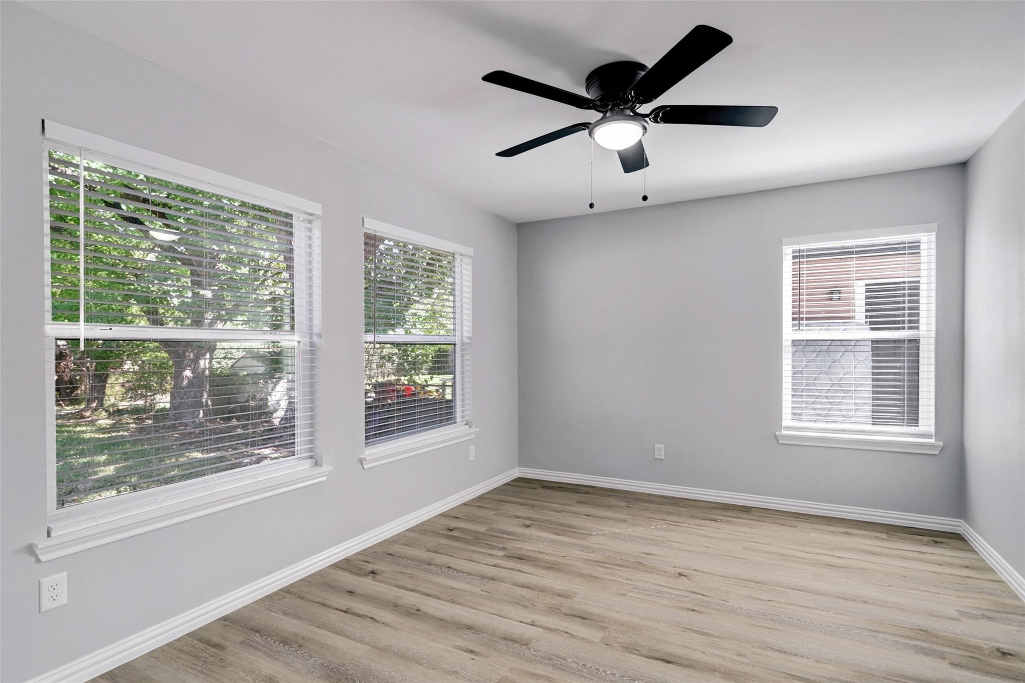 1107 Valerie Avenue Property Photo 6