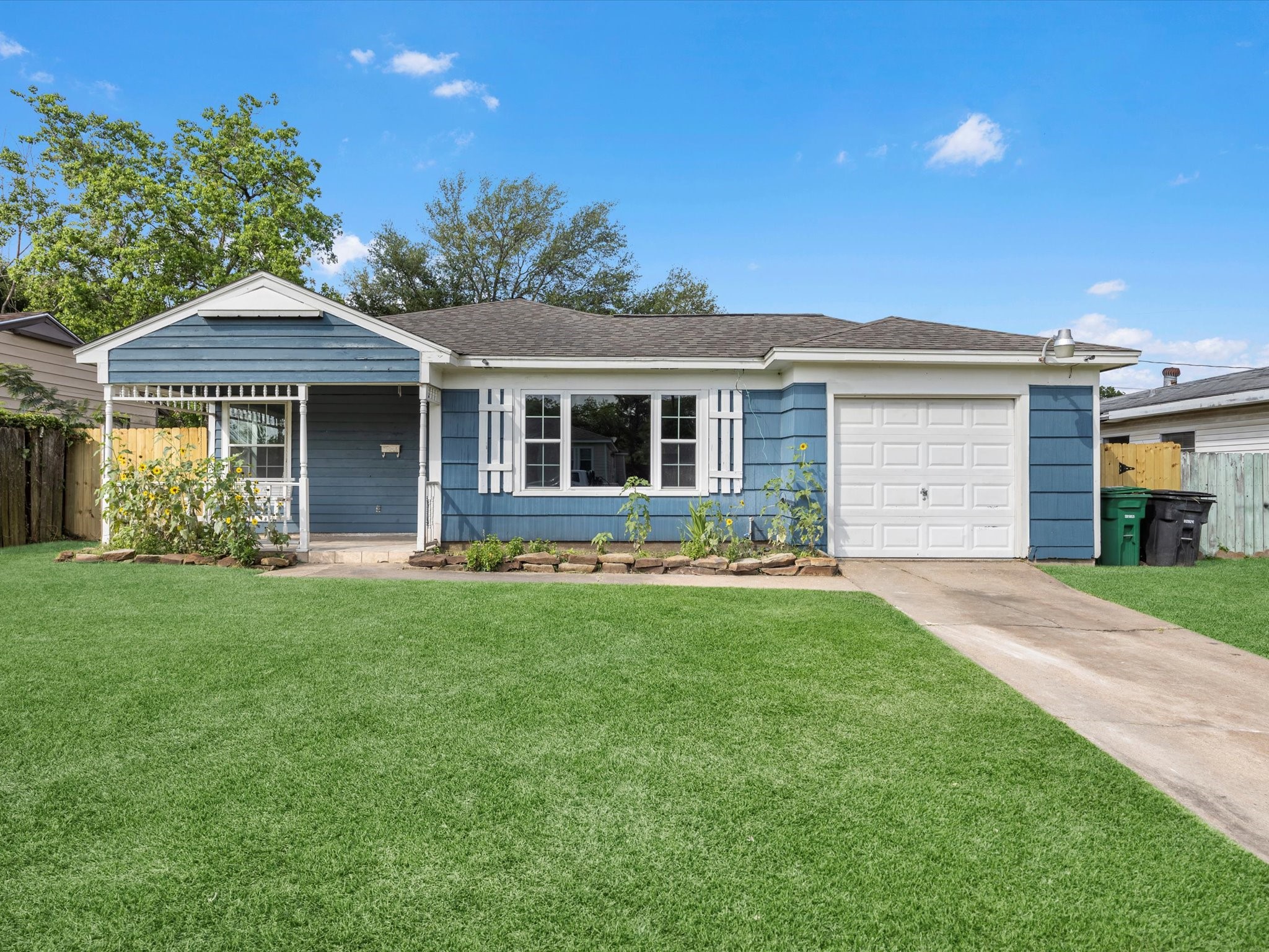 4218 Crenshaw Street Property Photo 1