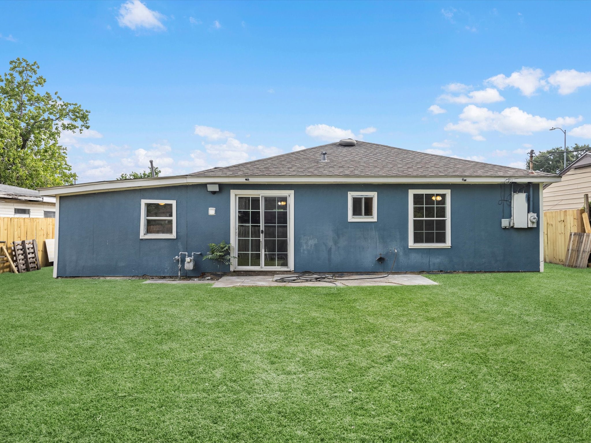 4218 Crenshaw Street Property Photo 13