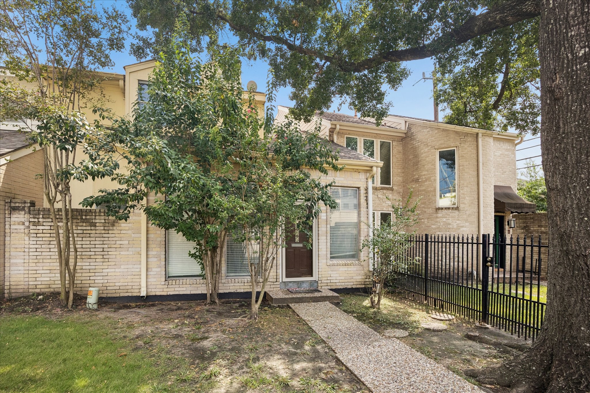 4315 Westheimer Road Property Photo 1