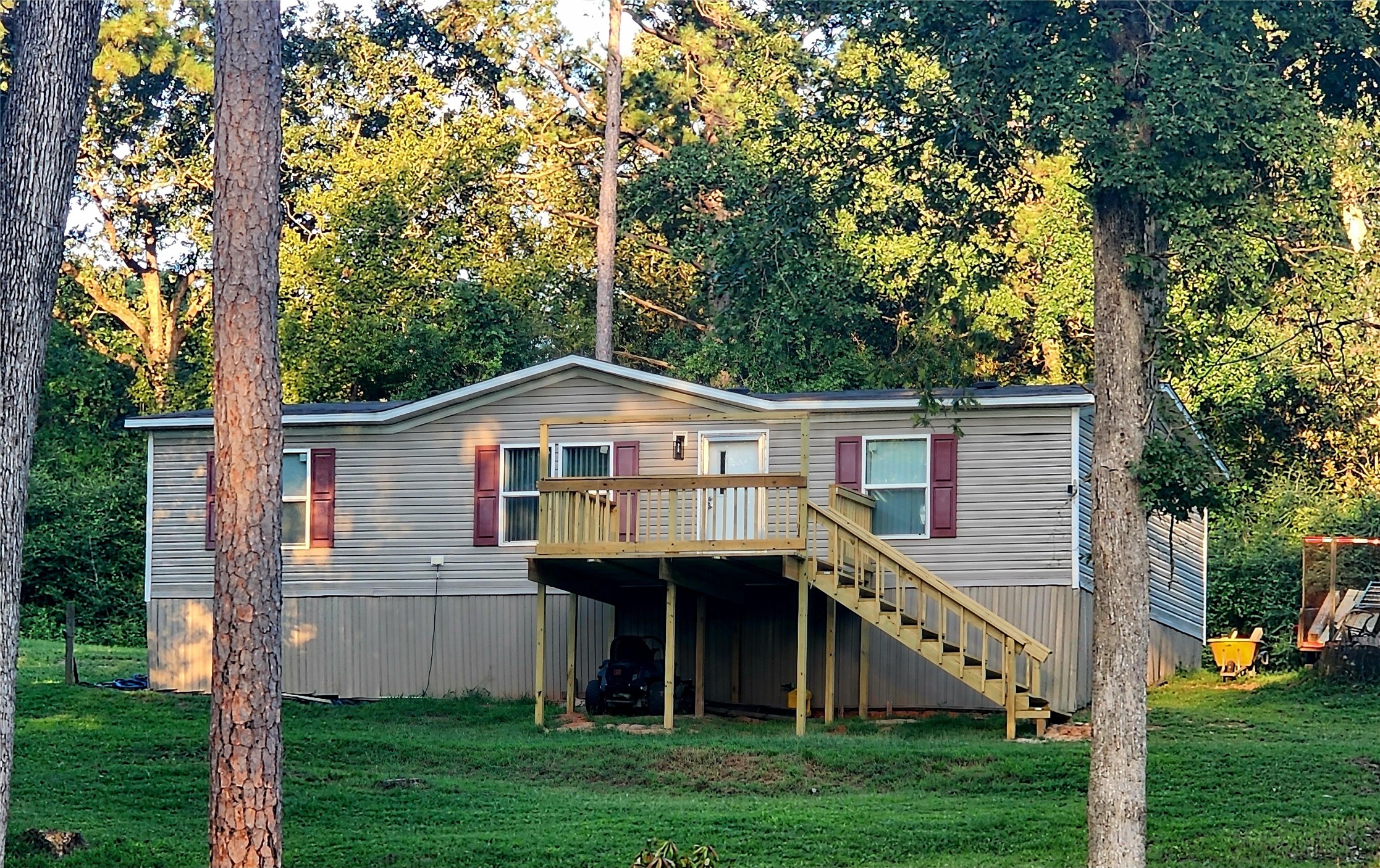 433 Highland Drive Property Photo 1