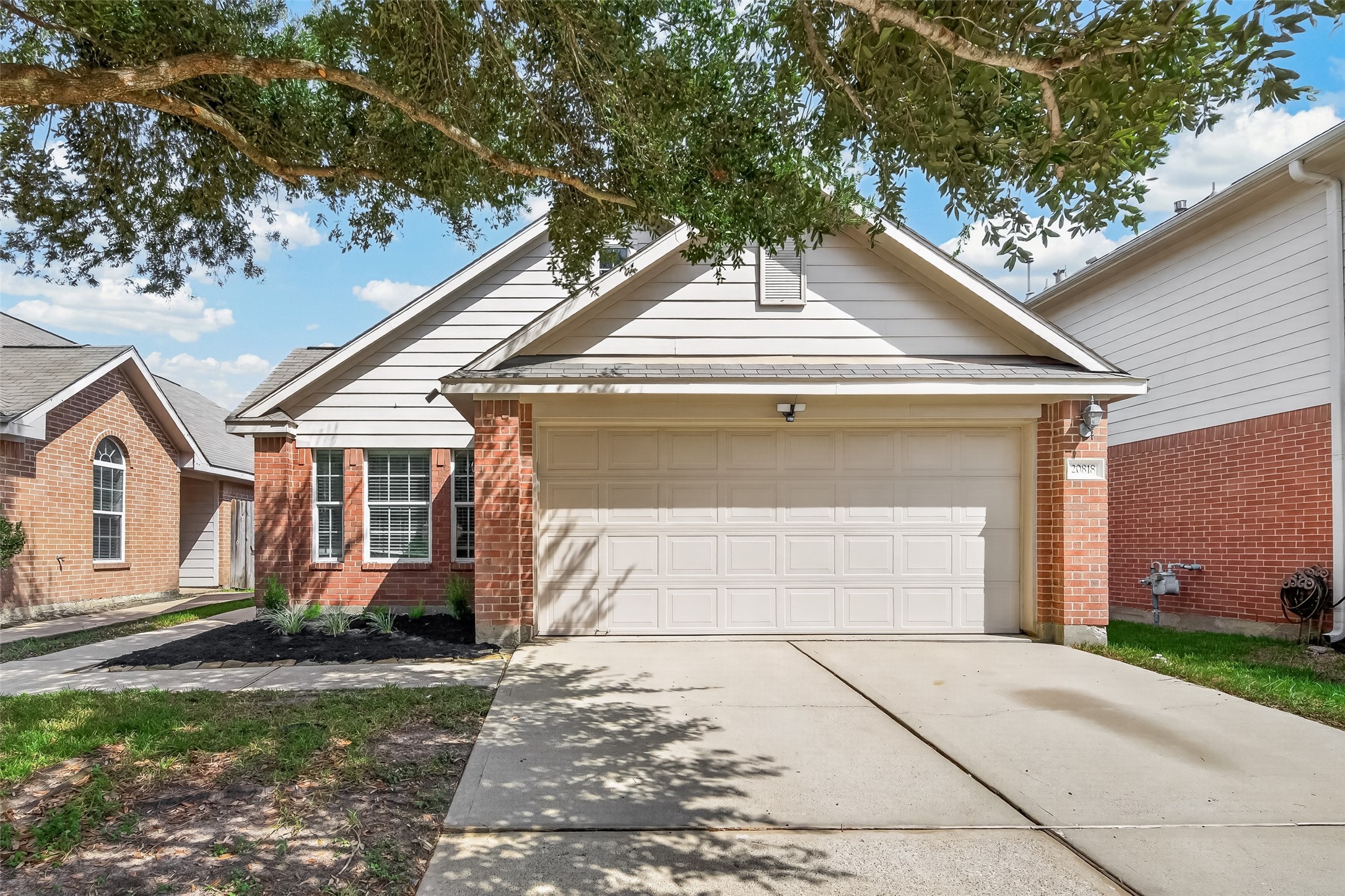 20818 Indigo River Lane Property Photo 1