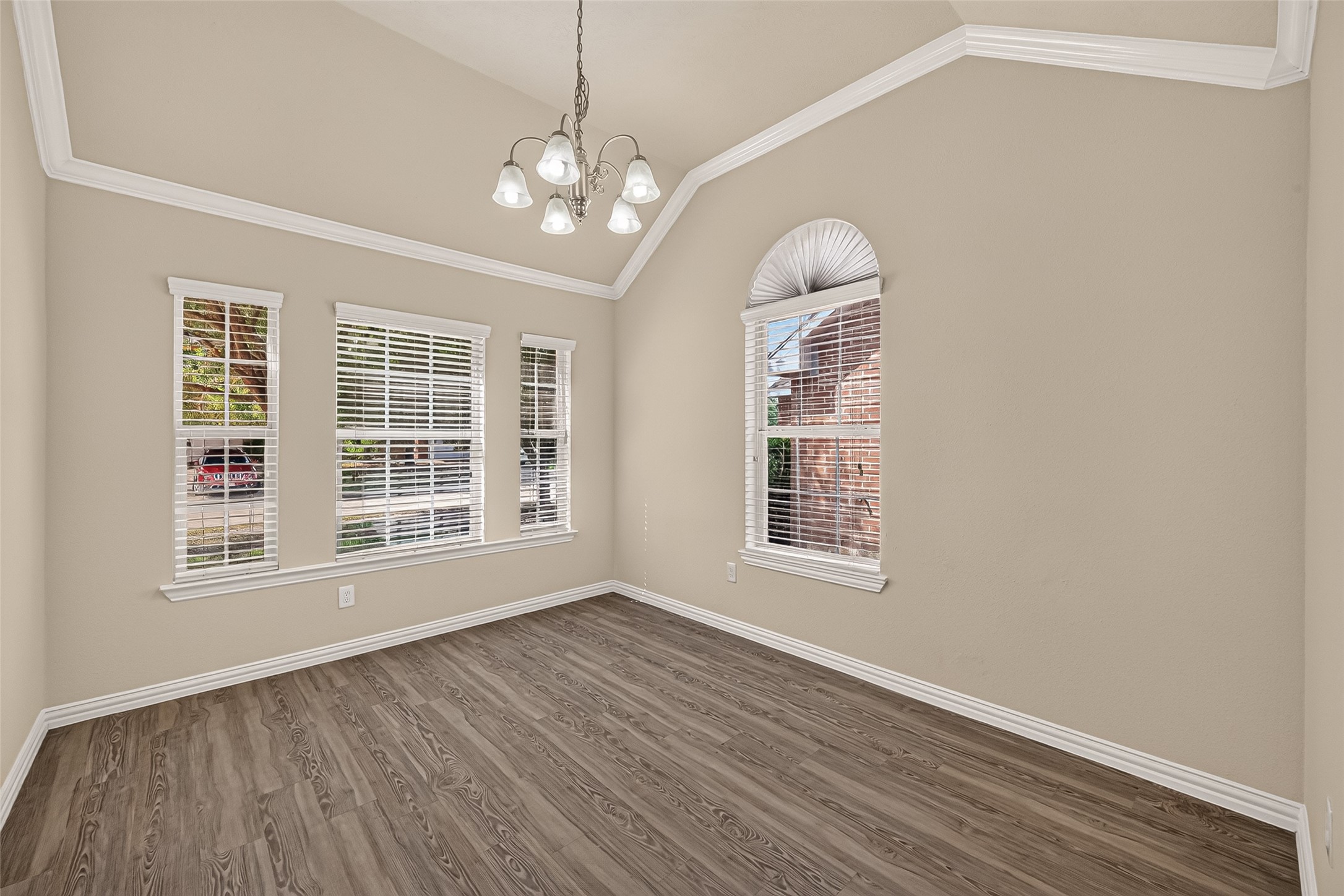 20818 Indigo River Lane Property Photo 9