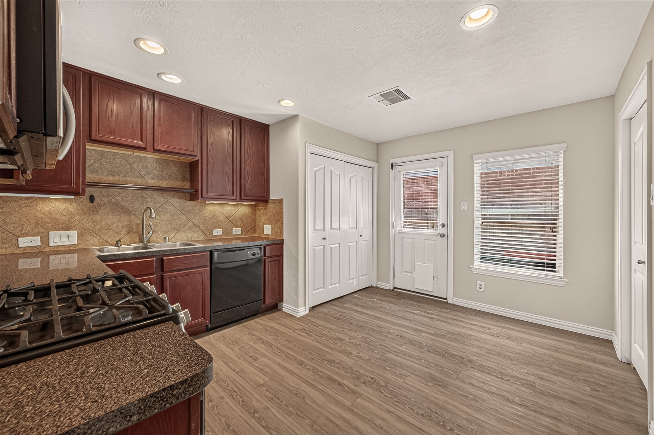 20818 Indigo River Lane Property Photo 12