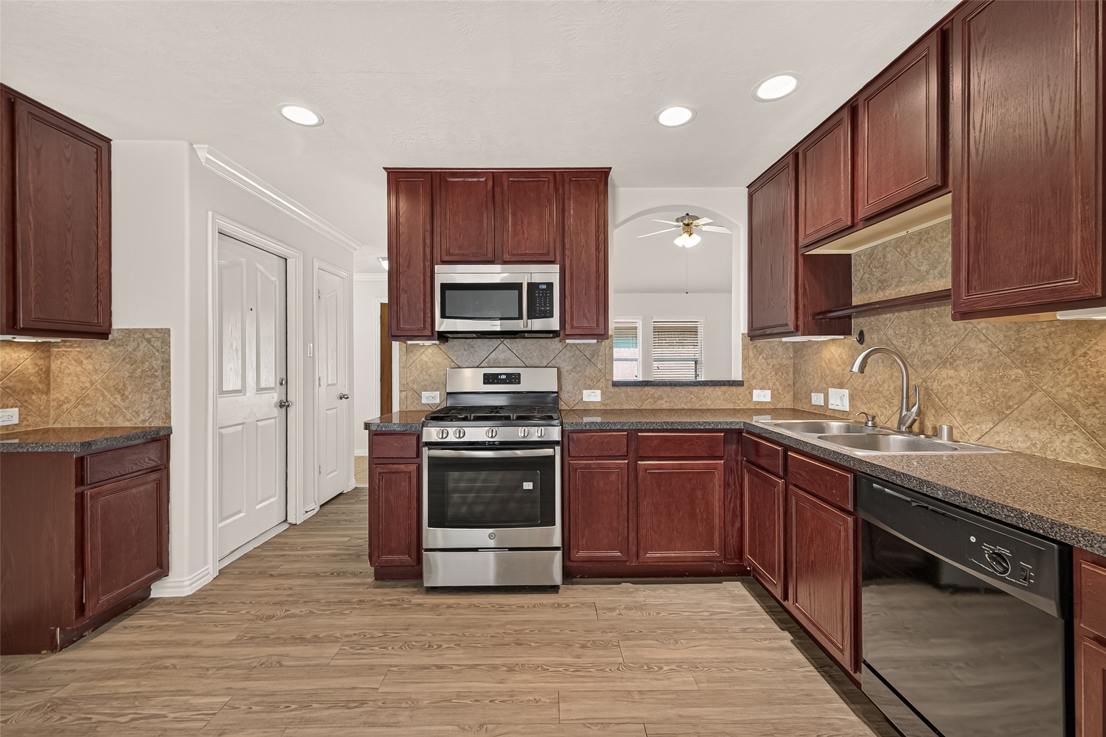 20818 Indigo River Lane Property Photo 14