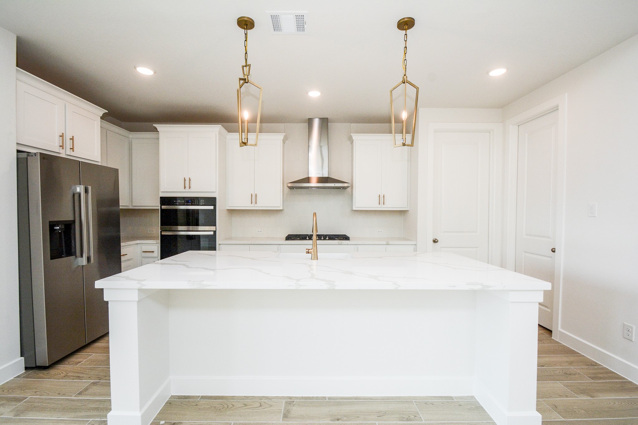 4407 Ruby Garden Court Property Photo 7