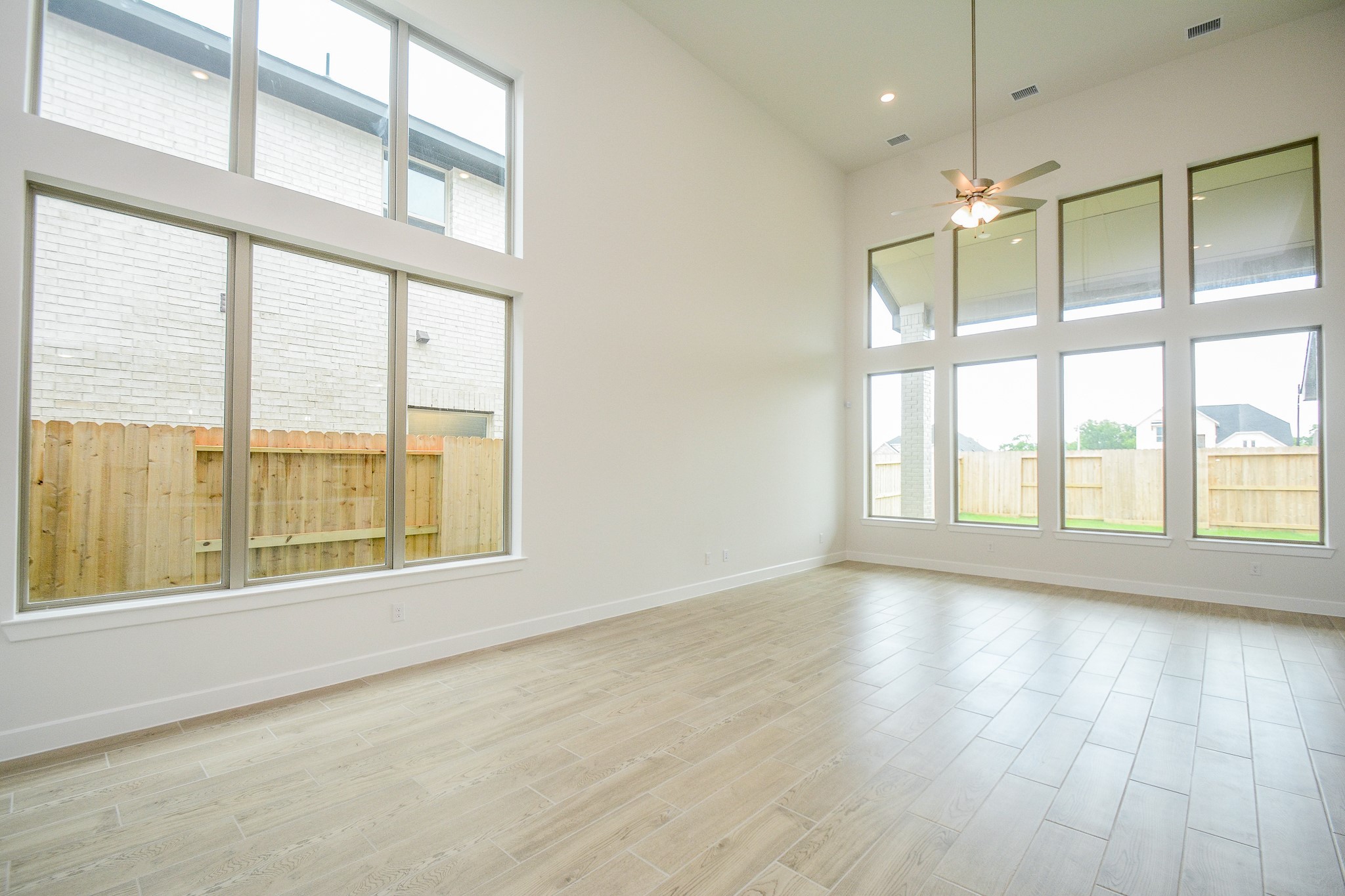 4407 Ruby Garden Court Property Photo 11