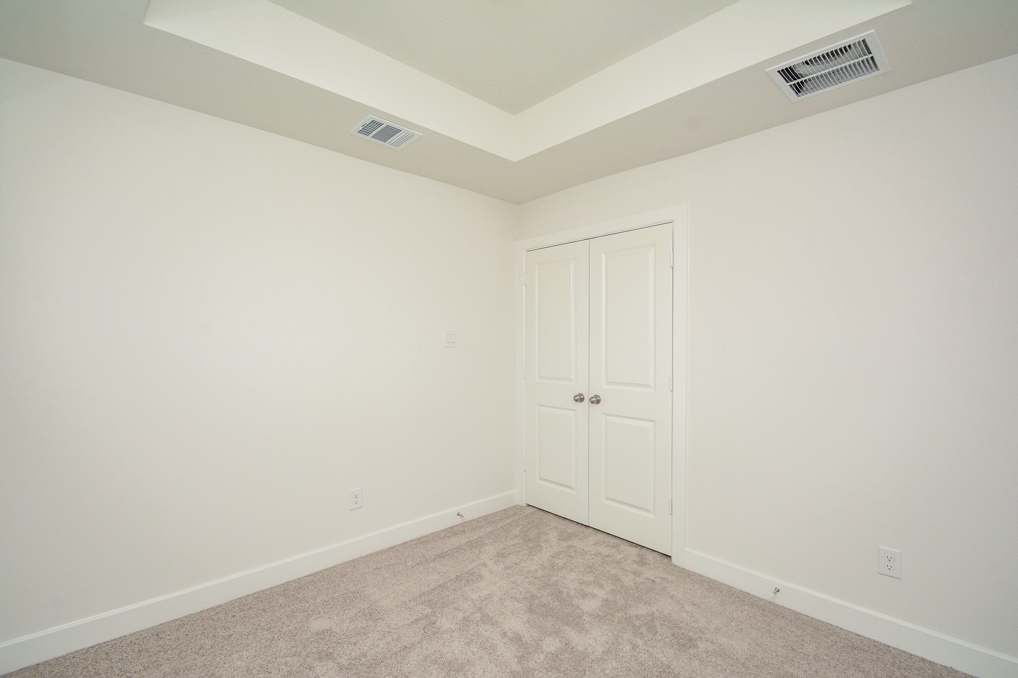 4407 Ruby Garden Court Property Photo 15