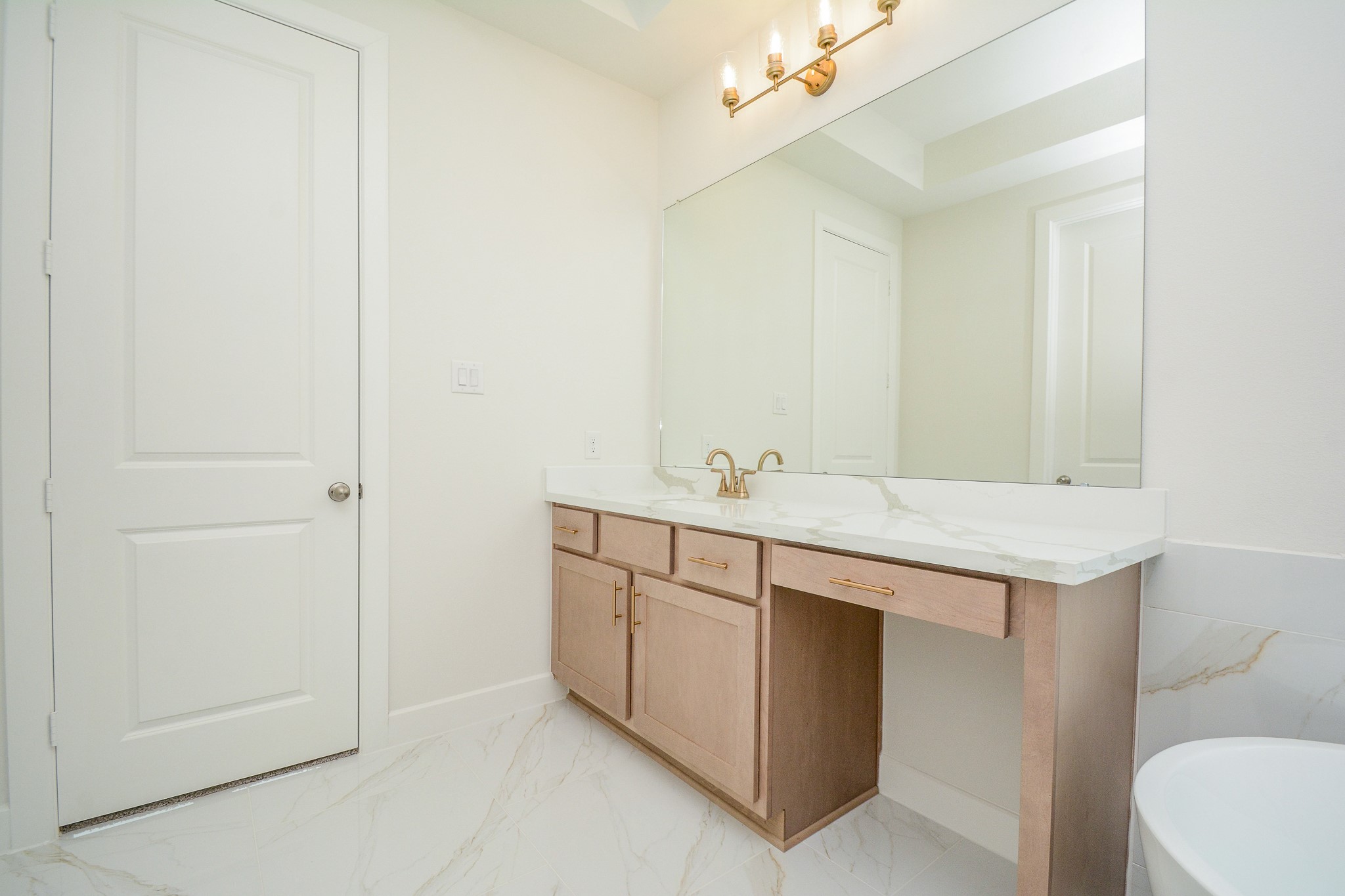 4407 Ruby Garden Court Property Photo 18