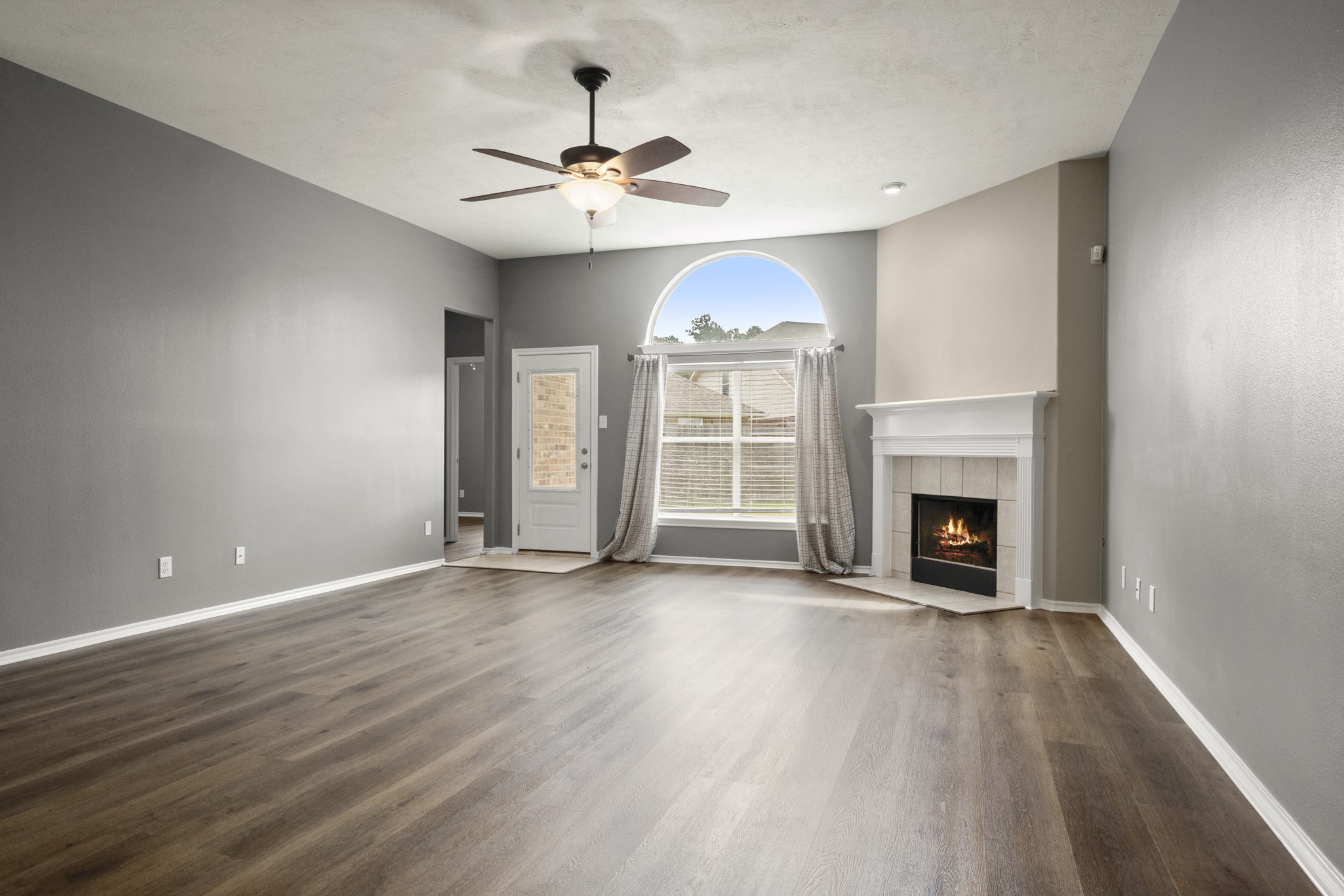 21702 Mileham Lane Property Photo 8