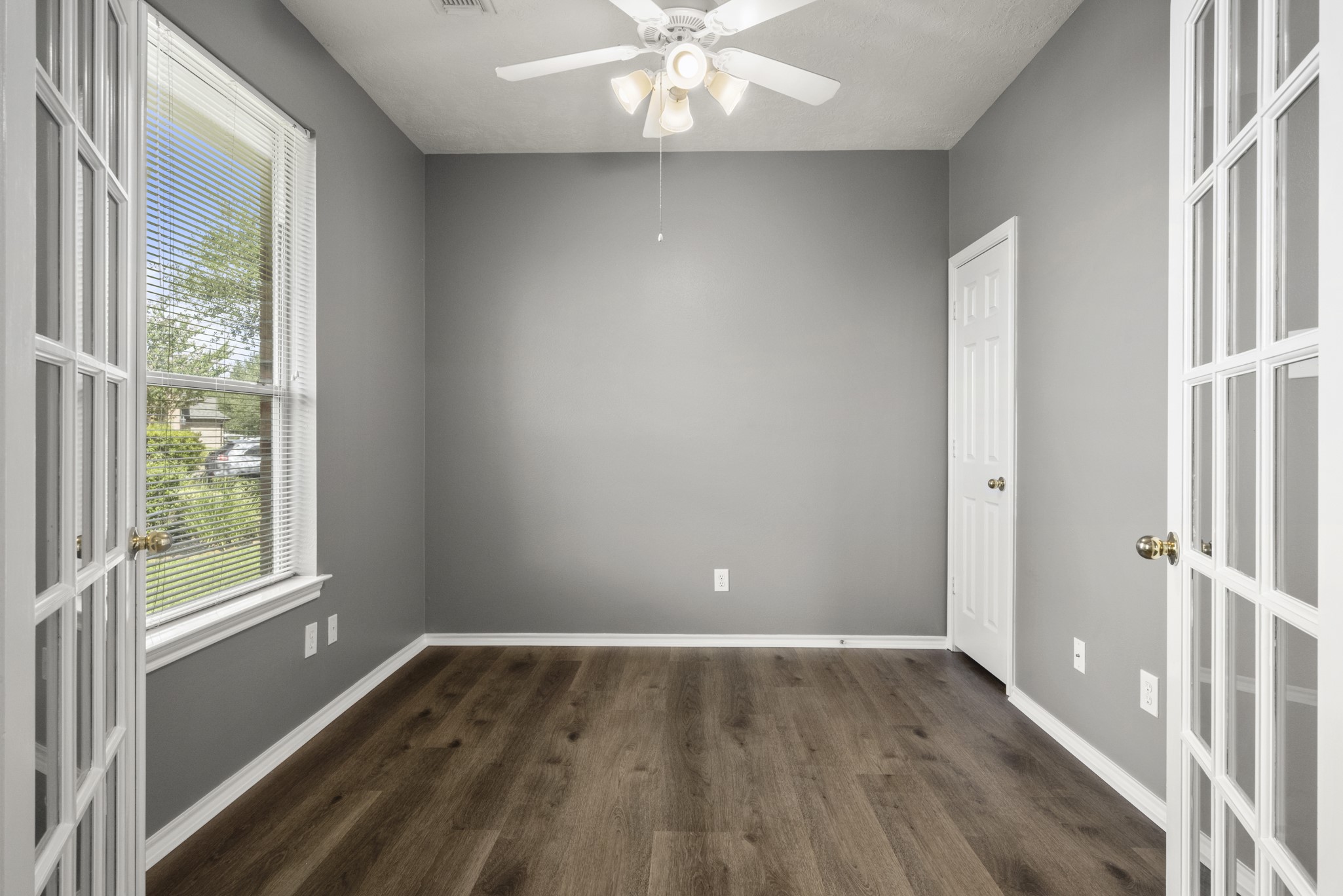 21702 Mileham Lane Property Photo 16