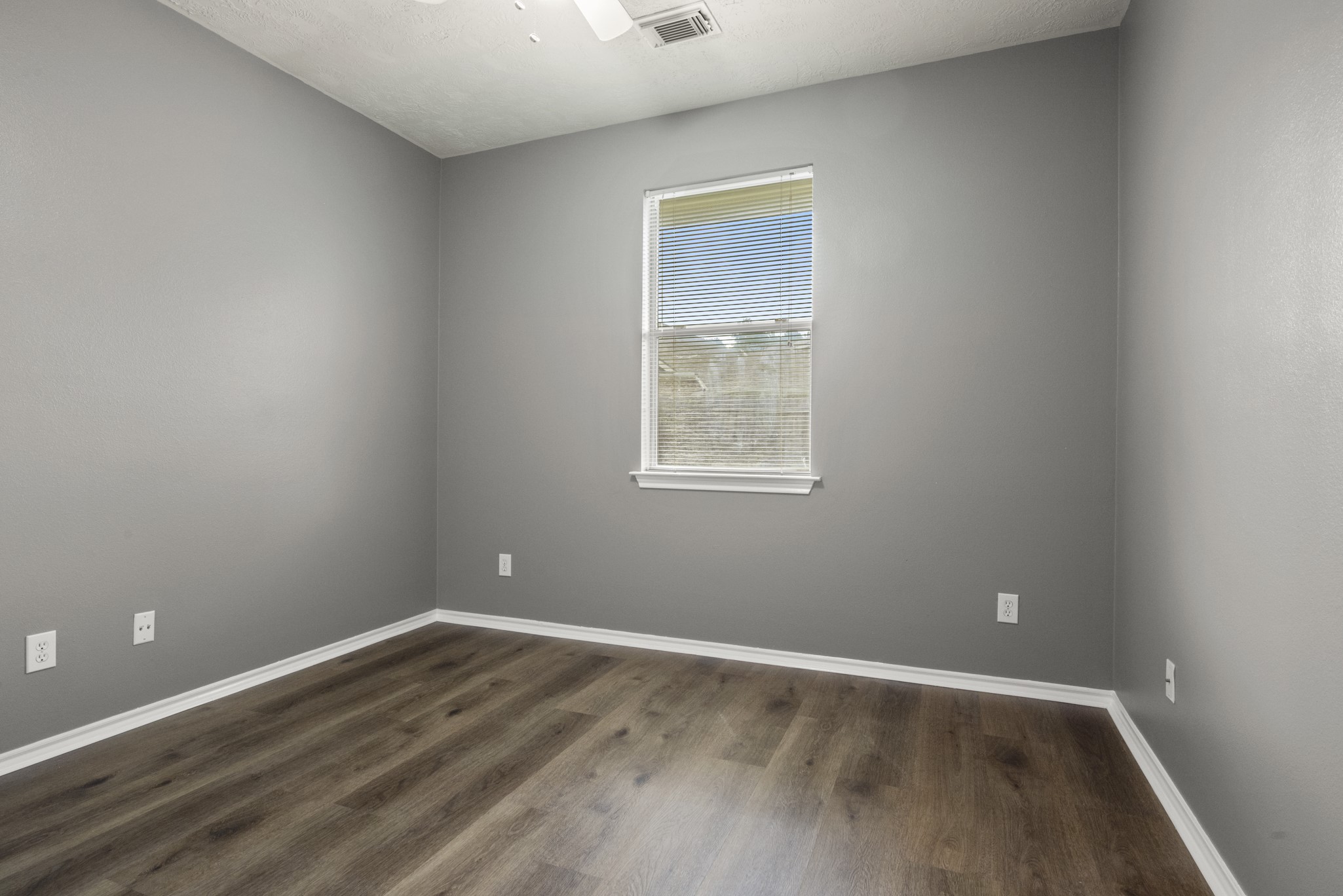 21702 Mileham Lane Property Photo 21