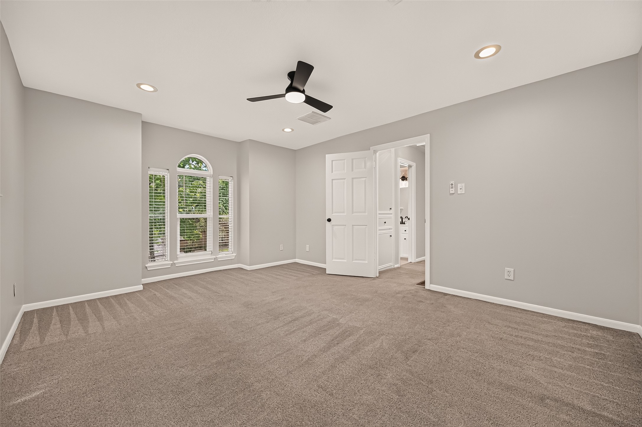 16 Mayfair Grove Court Property Photo 46