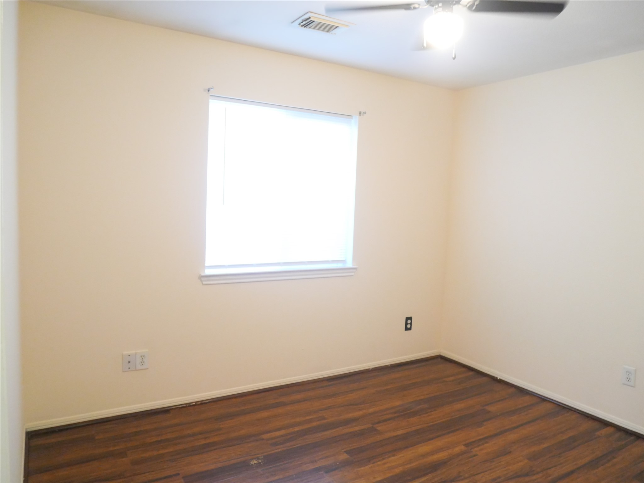4923 Callery Creek Drive Property Photo 11