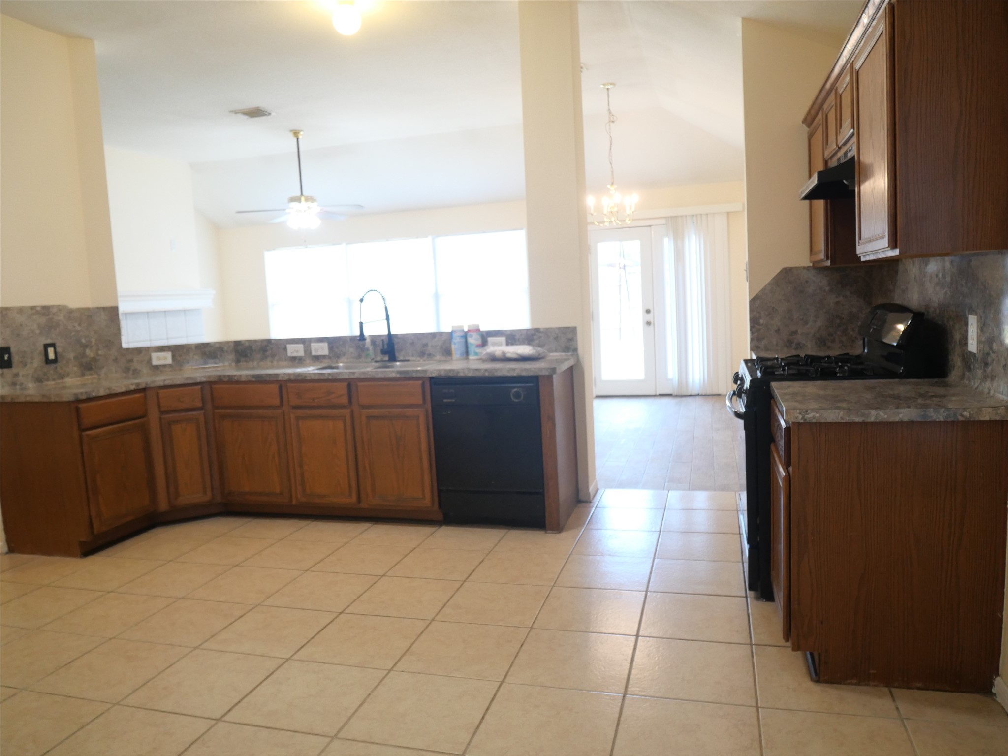 4923 Callery Creek Drive Property Photo 26