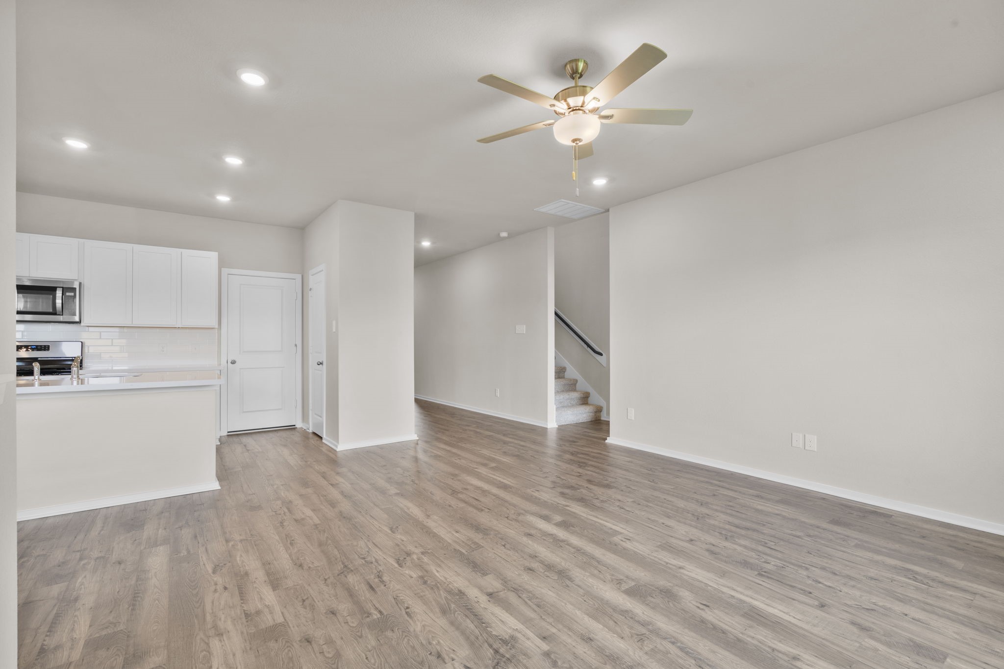 3542 Cardinal Pointe Drive Property Photo 10