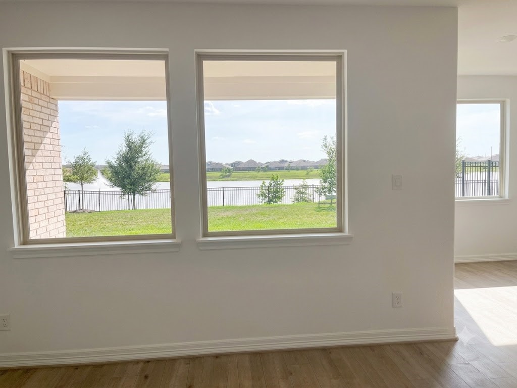 5839 Westwood Shore Drive Property Photo 13