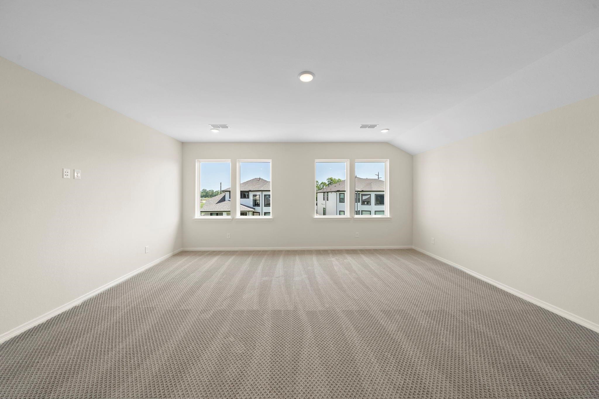9806 Oakwood Trail Property Photo 24