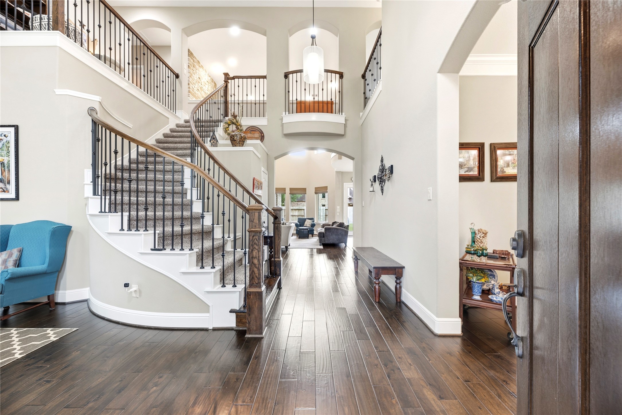 30119 Verdant Creek Drive Property Photo 3