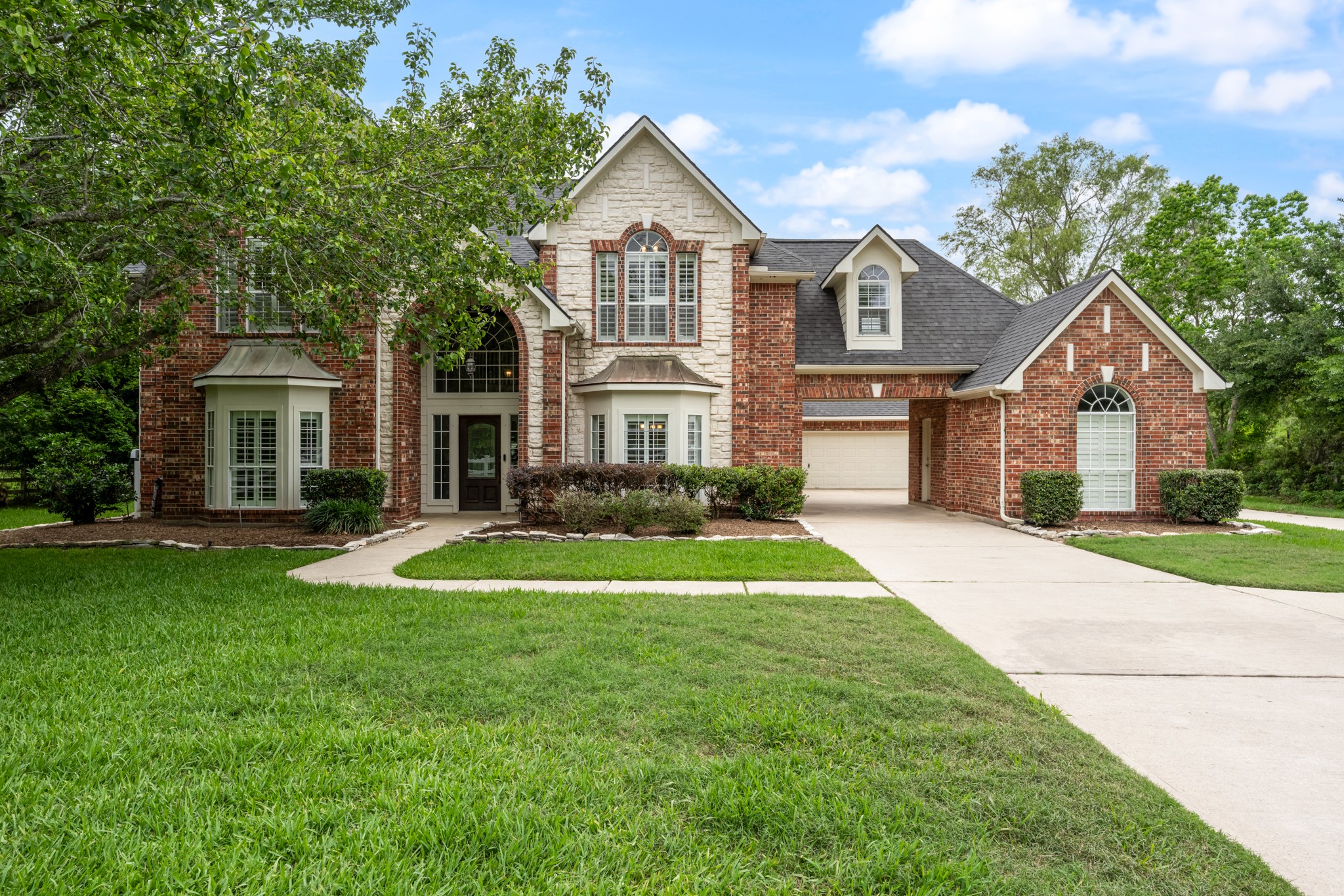 12010 Live Oak Drive Property Photo 1