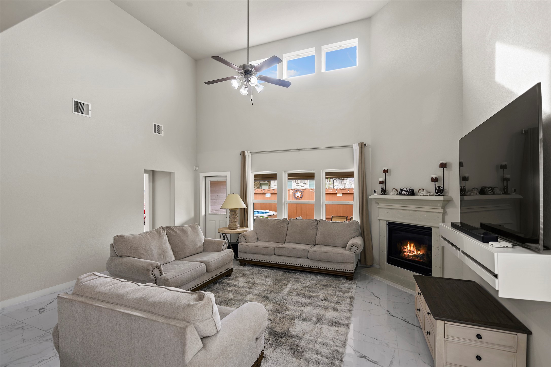 2110 Artic Loon Drive Property Photo 11