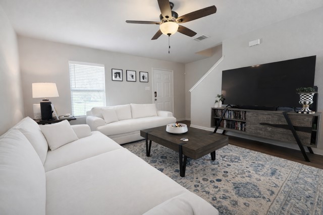 15630 Del Norte Drive Property Photo 5
